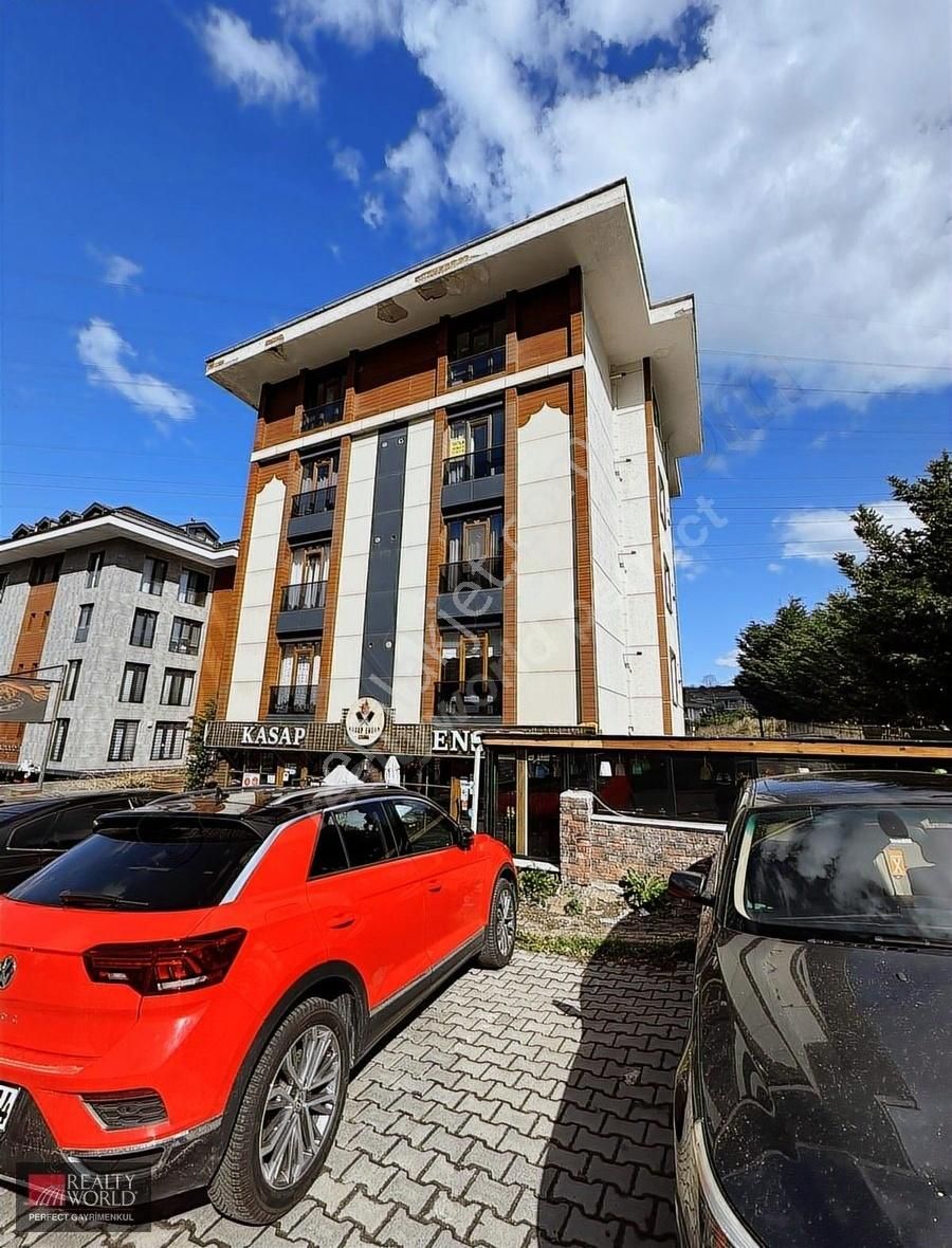 *realty World*koç Üni.batı Yurdu Yakını Satılık 2+1 Çatı Dubleks