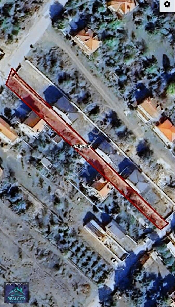 Ayselden Kabakozda Düzlerde 540m2 Satılık Tarla