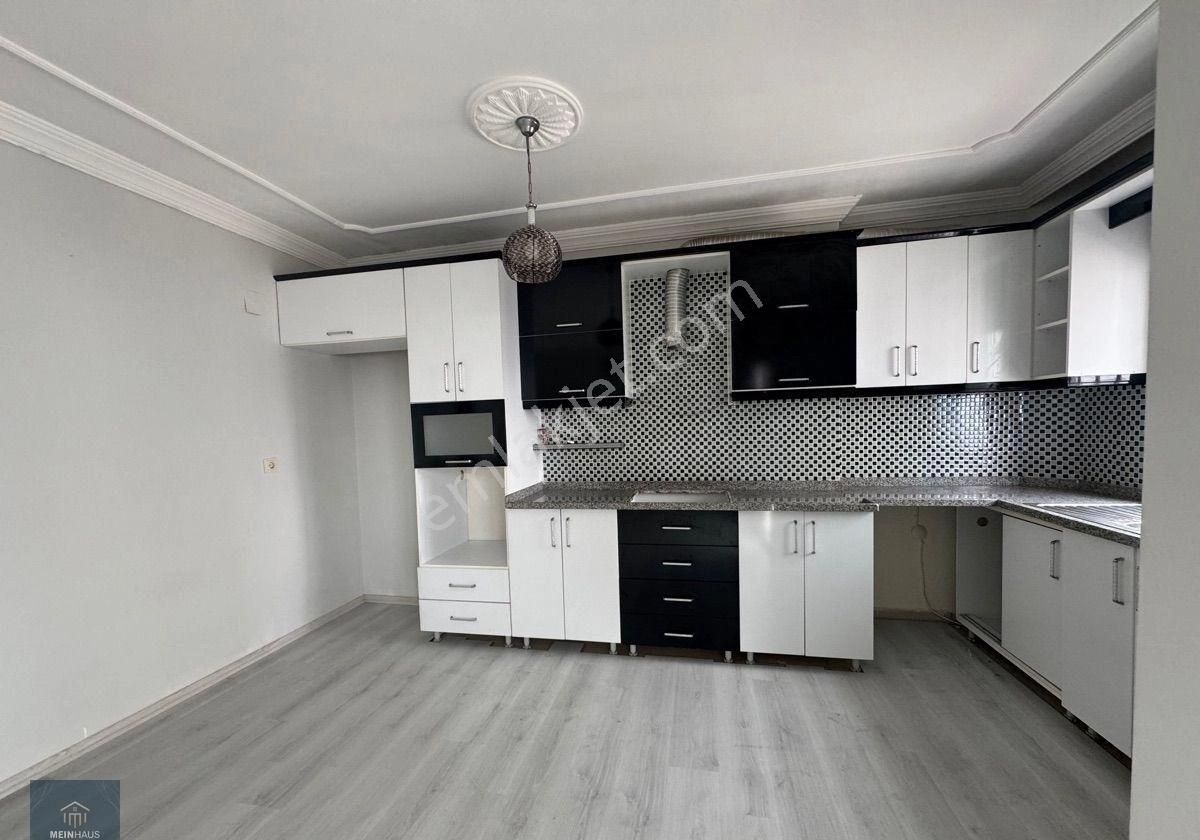 Erdemli Hastane Caddesinde Kiralık Daire