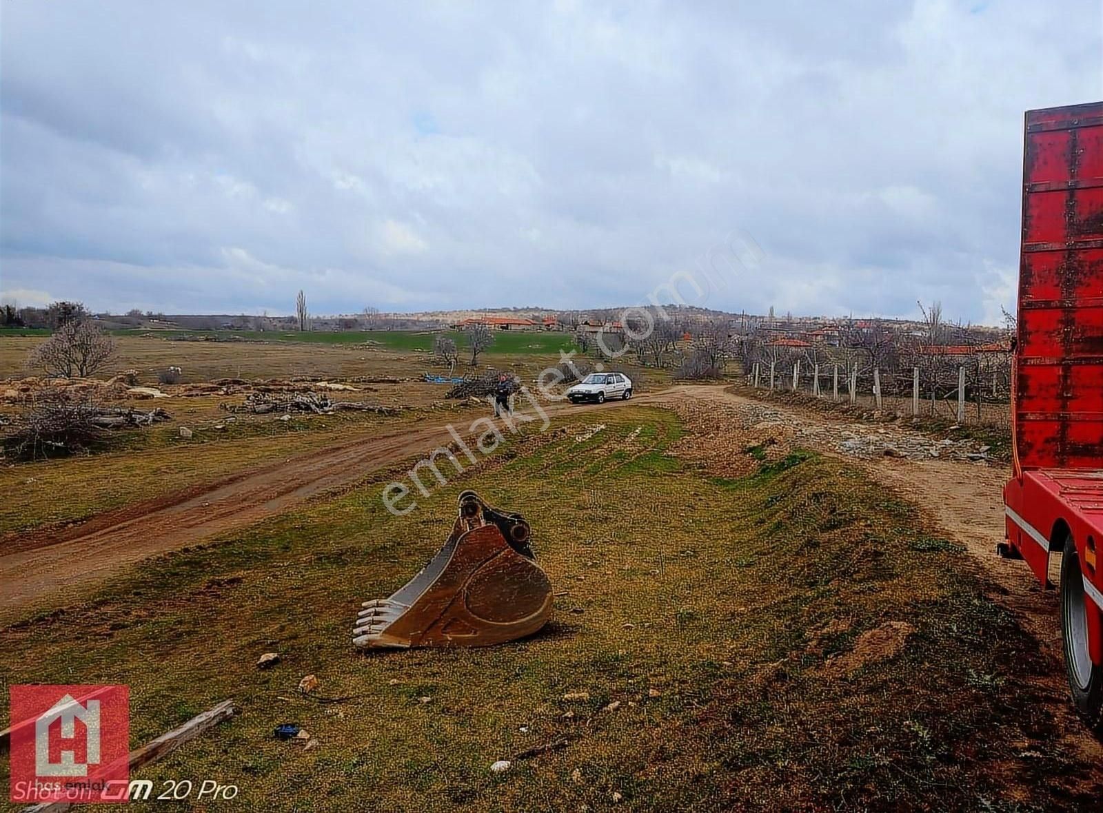 Yündalan Köyünde Satılık İmarlı Arsa
