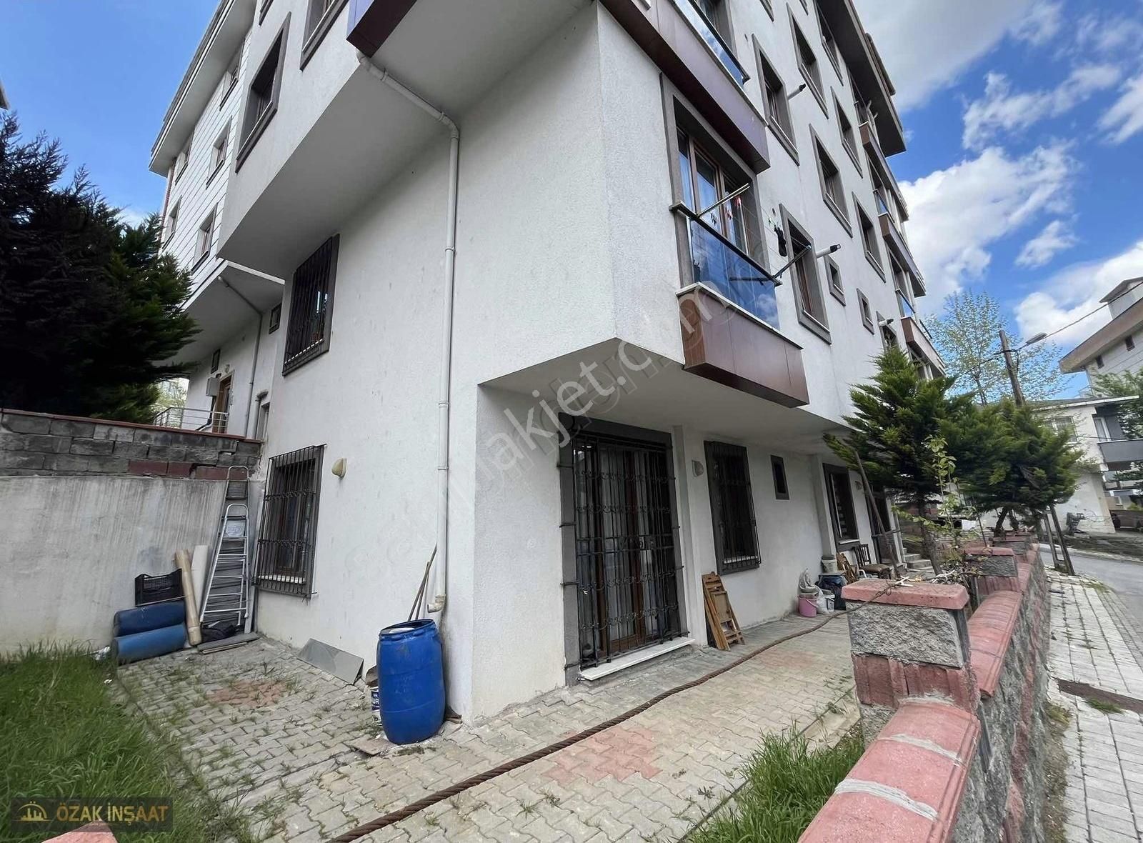 Sancaktepe Mevlânâ Mahallesi'nde Satılık 2 + 1 Daire