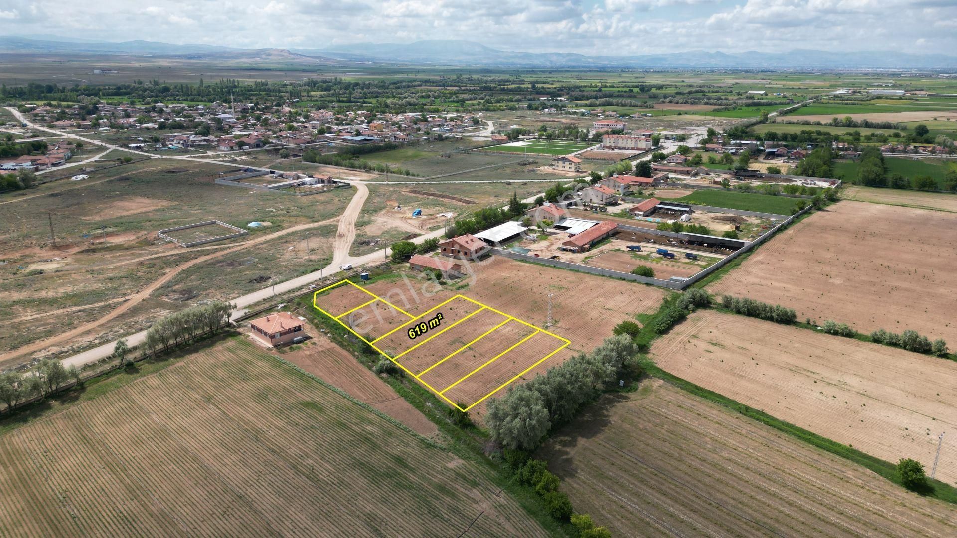 Çarıklar Da 619 M2 Müstakil Tapulu Konut İmarlı Arsa