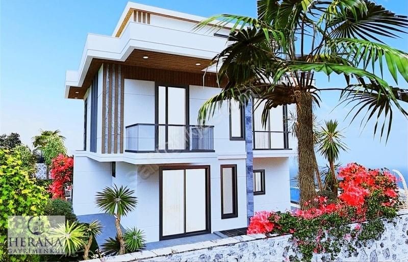 Denize Nazır Fourleks Geniş Ferah Şık Ve Lüks Satılık Villa - Görsel 12