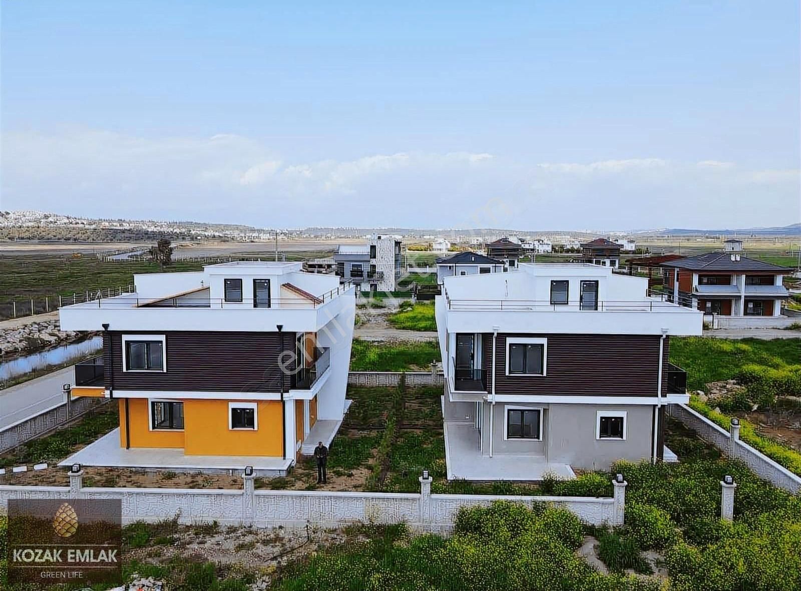 Gömeç Sahilinde Plaja Yürüme Mesafesi Satılık Sıfır Villa - Görsel 27