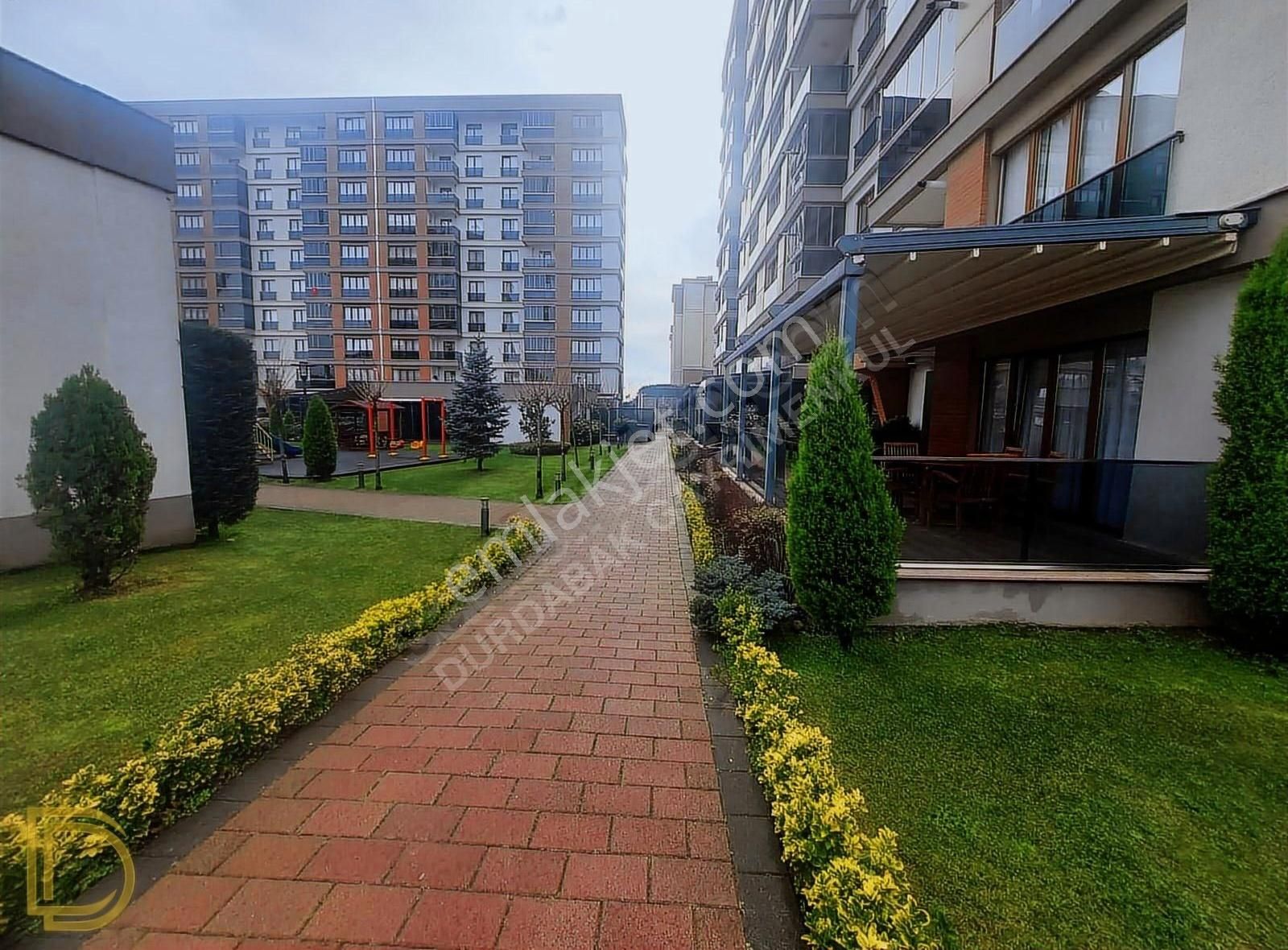 Pendik Kurtköy Siltaş Florapark Sitesi Çok Temiz 2+1