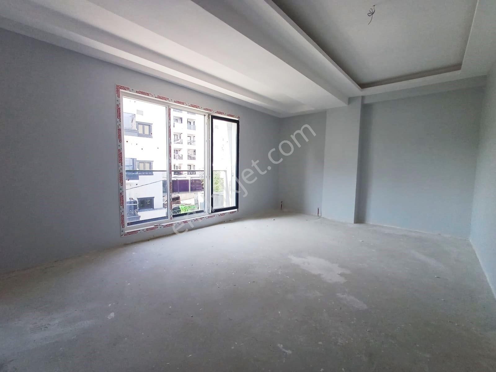 Mertcan Dan Hürriyet Çarşıda Arakat 2+1 Balkonlu Sıfır Kiralık