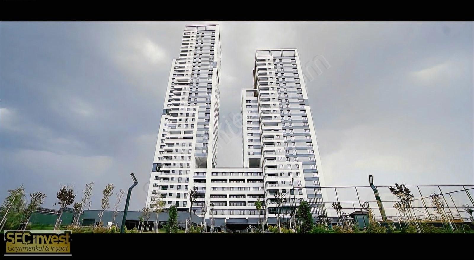 Potansiyeli Yüksek İkra Tower 'da 300 M2 Depolu Dükkan