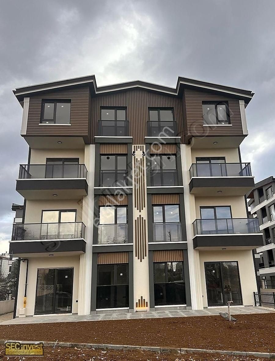İncek'te Bulvara Yakın 1+1 Kiralık Sıfır Daire