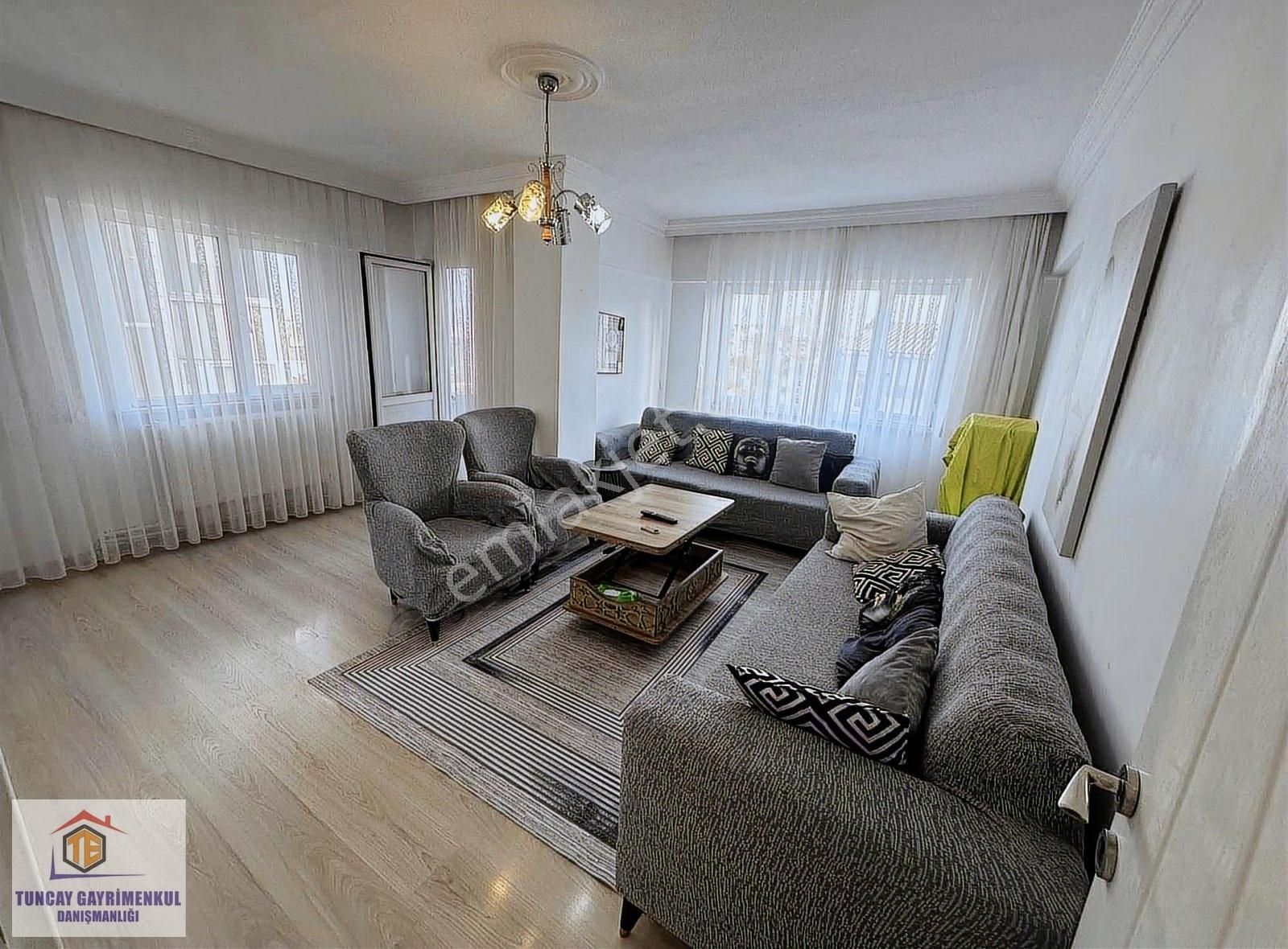 Halkalı Gökkuşağı Başak Sitesinde 3+1 120 M2 Satılık Daire
