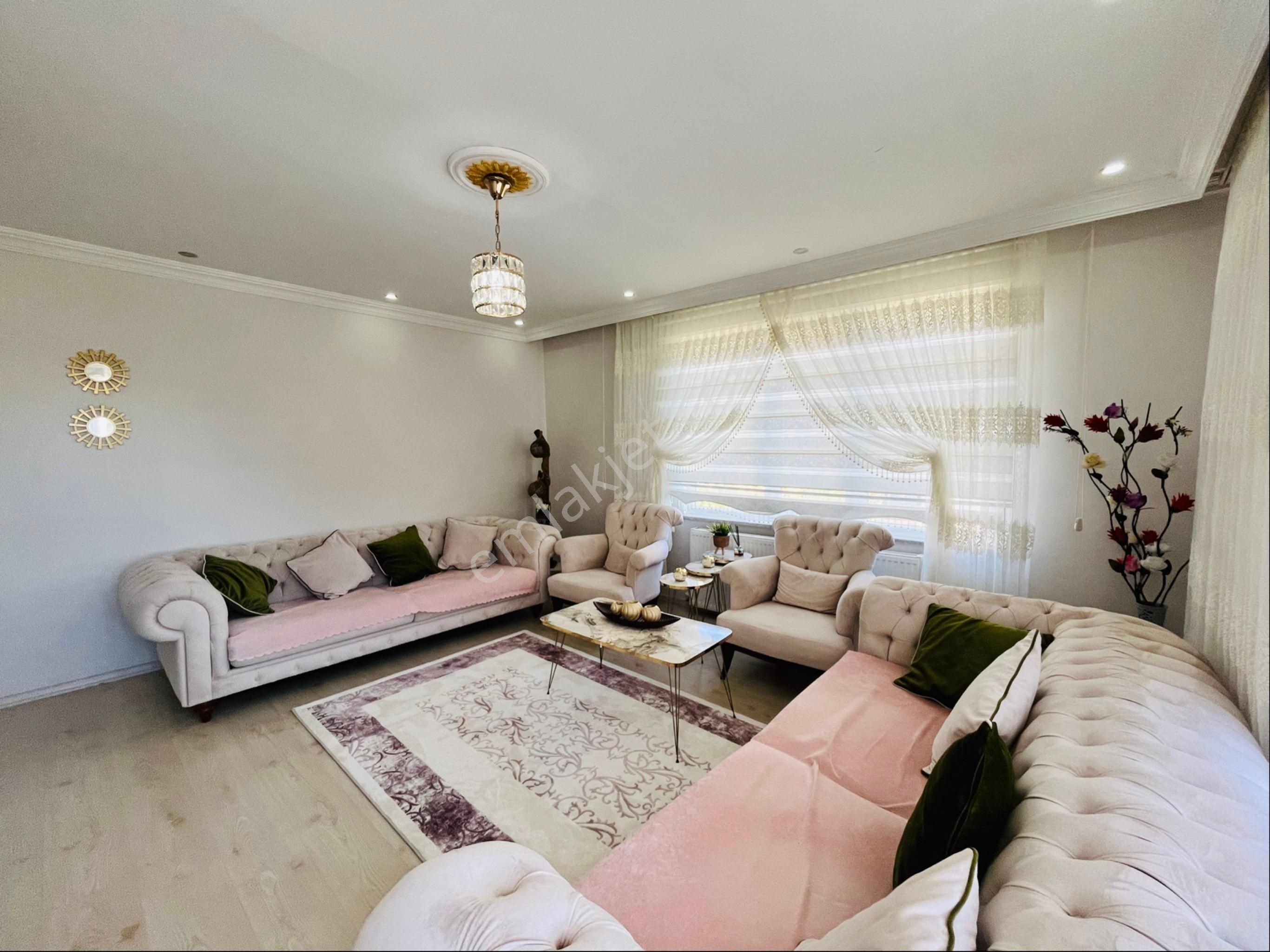 Silivri Yeni Mahalle'de Satılık İki Daire'li Müstakil Bina - Görsel 15