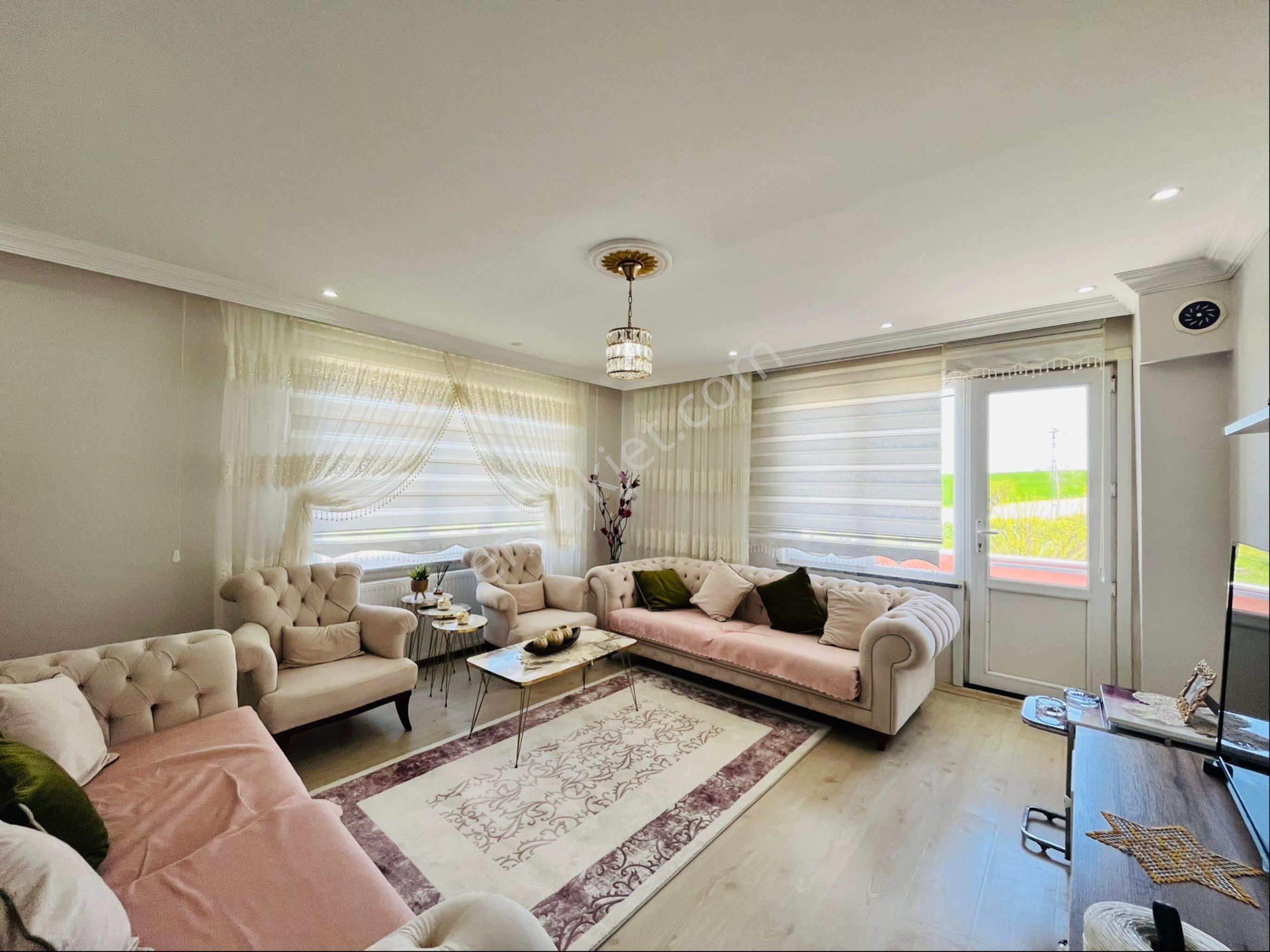 Silivri Yeni Mahalle'de Satılık İki Daire'li Müstakil Bina - Görsel 14