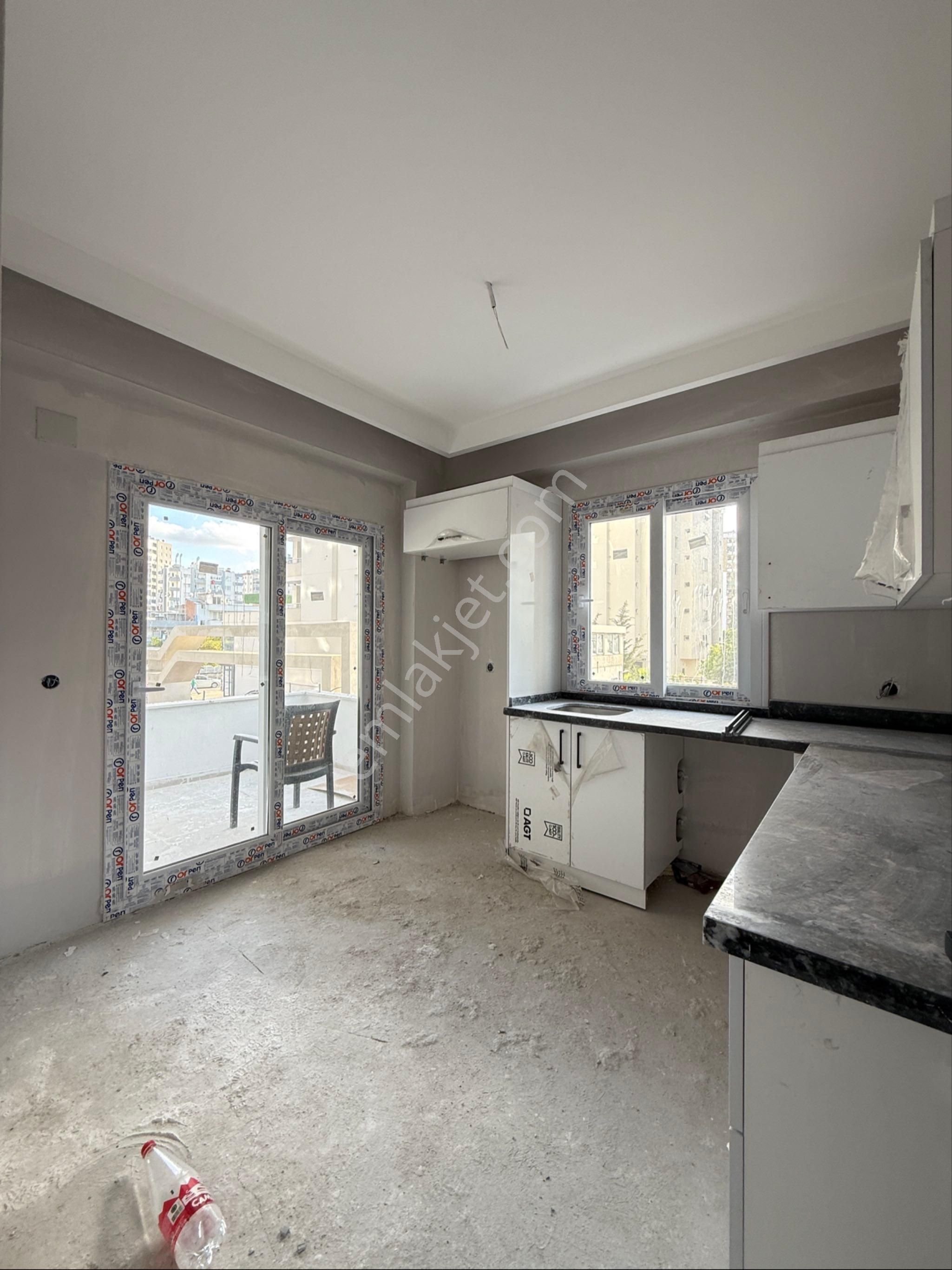 Huzurevleri Mahallesinde Sıfır 3+1 Kapalı Mutfak Çift Banyo Giyinme Odalı Direk Hasarsız !! - Görsel 16