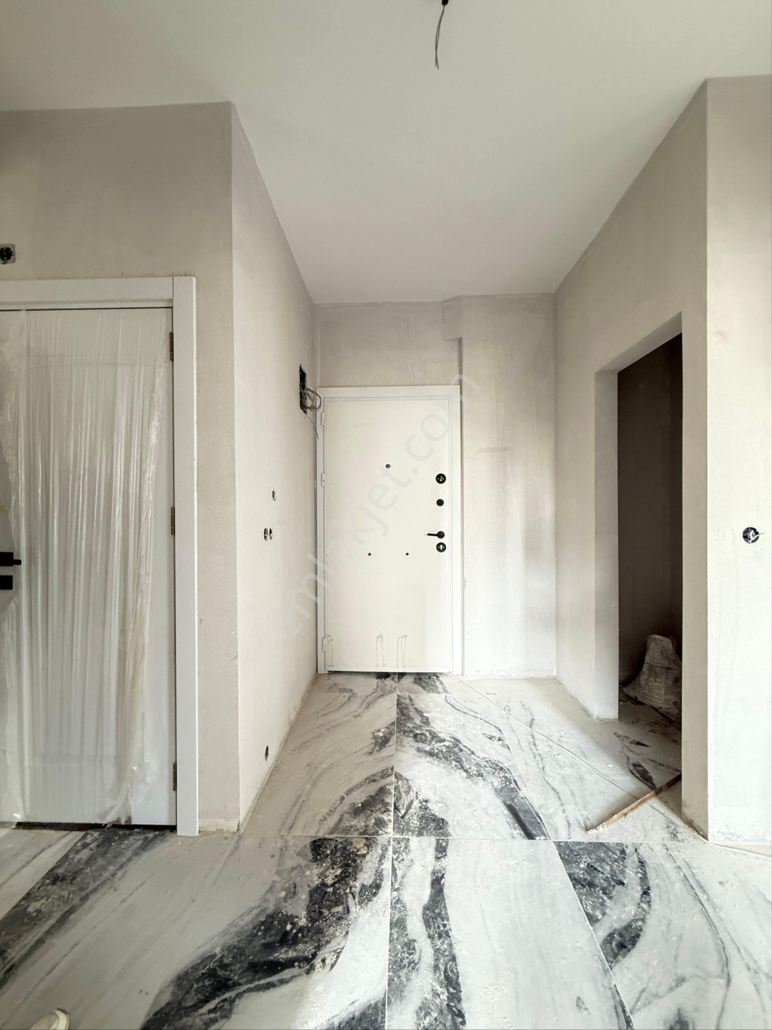 Huzurevleri Mahallesinde Sıfır 3+1 Kapalı Mutfak Çift Banyo Giyinme Odalı Direk Hasarsız !! - Görsel 11