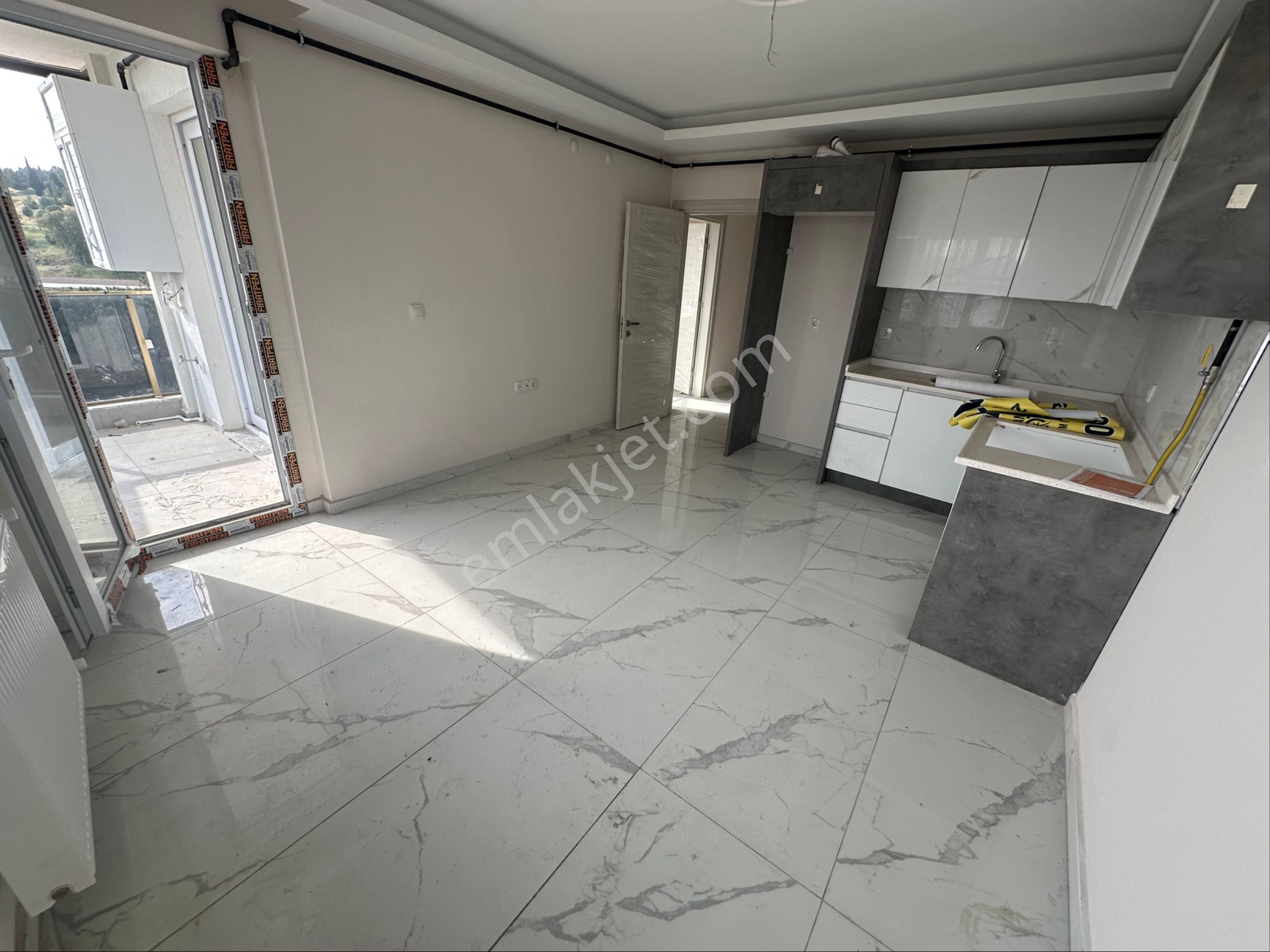 3 + 1 Dubleks Daire Menemen Esatpaşa Mahallesi