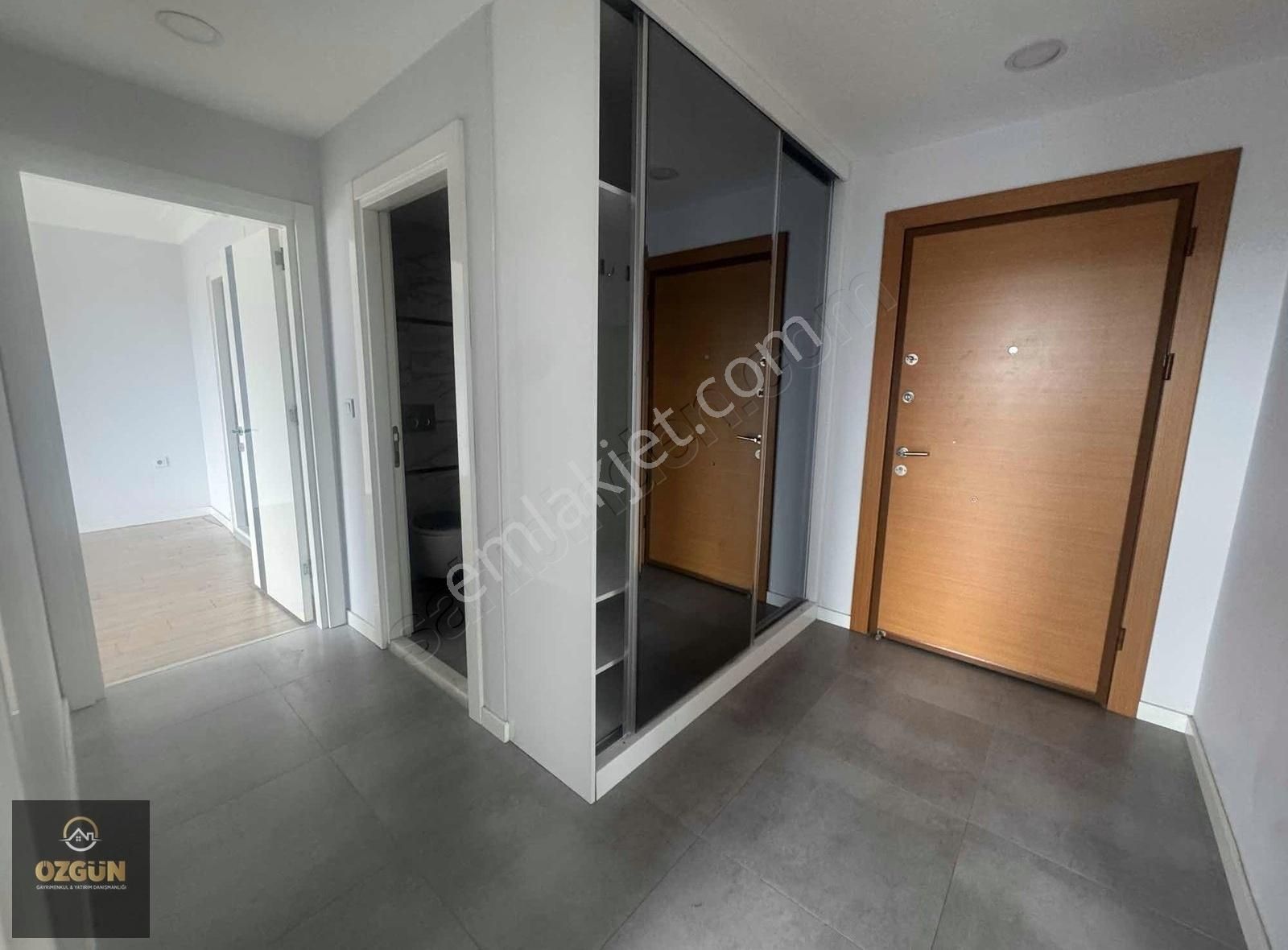 Özgün'den Kıyı Boyunda Bulv.üzeri 2+1 Kiralık Daire