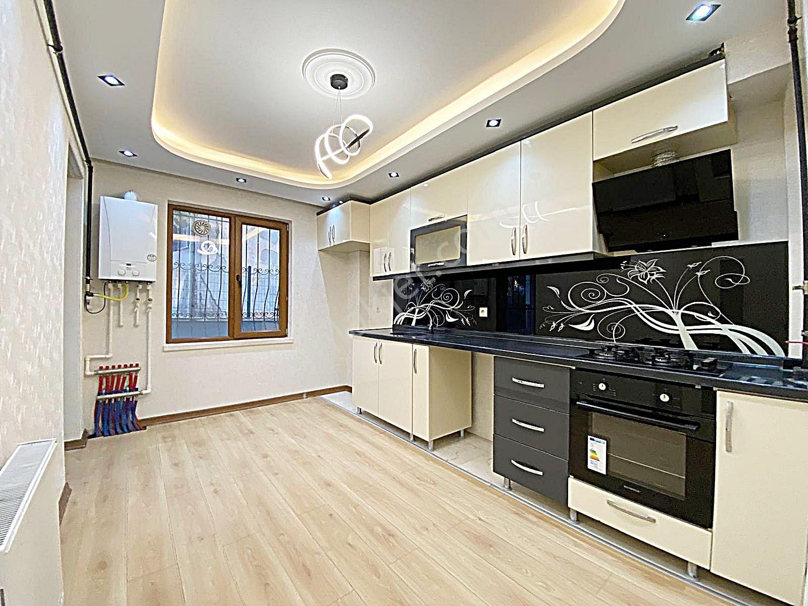 Keçiören Karakaya Mah Cad Yakını 3+1 Güney Cep Ful Yapılı Daire
