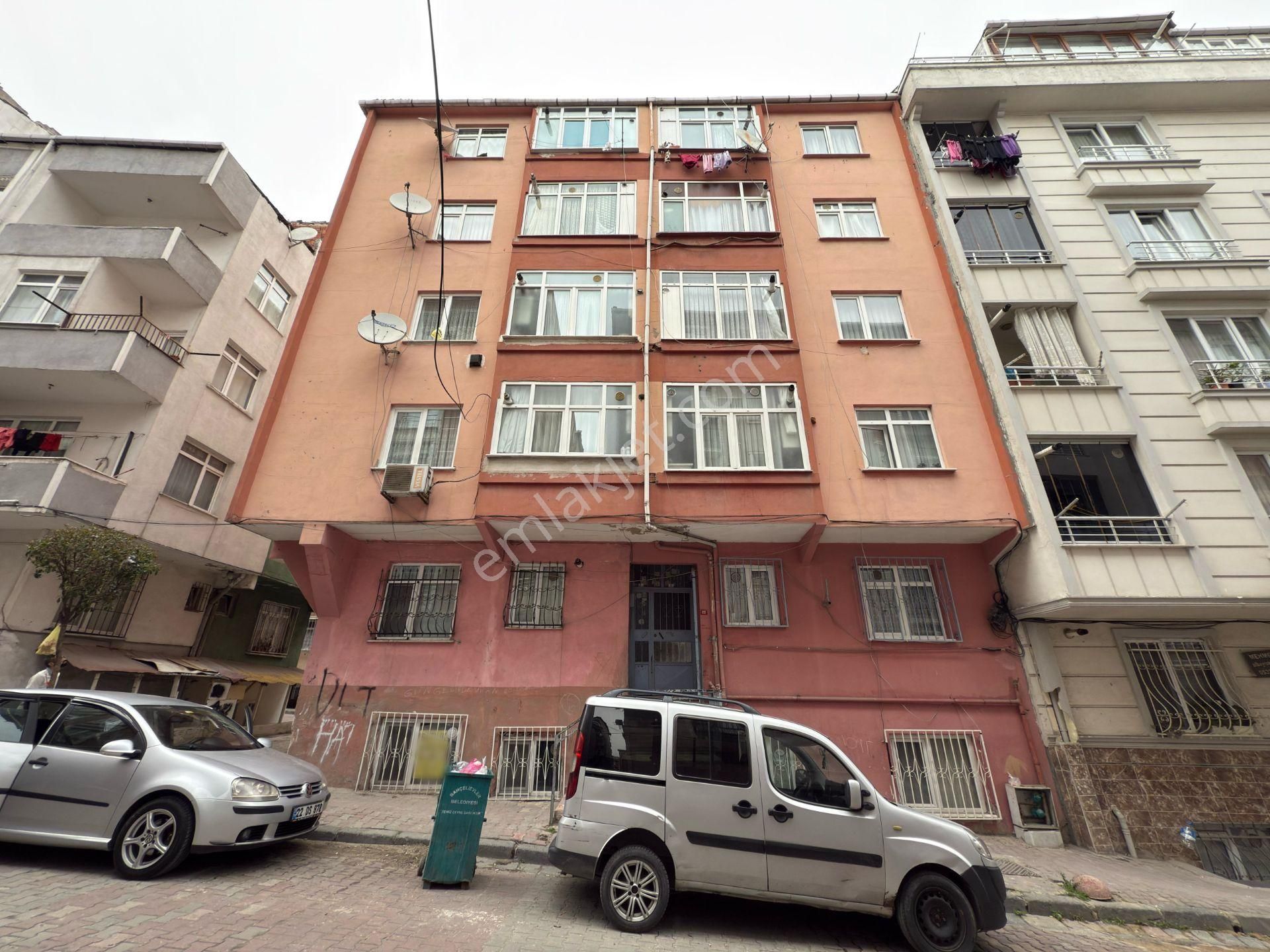 Salih Emlak Tan Çift Cephe 2+1 Balkonlu Daire *kat Fazlası Yok*