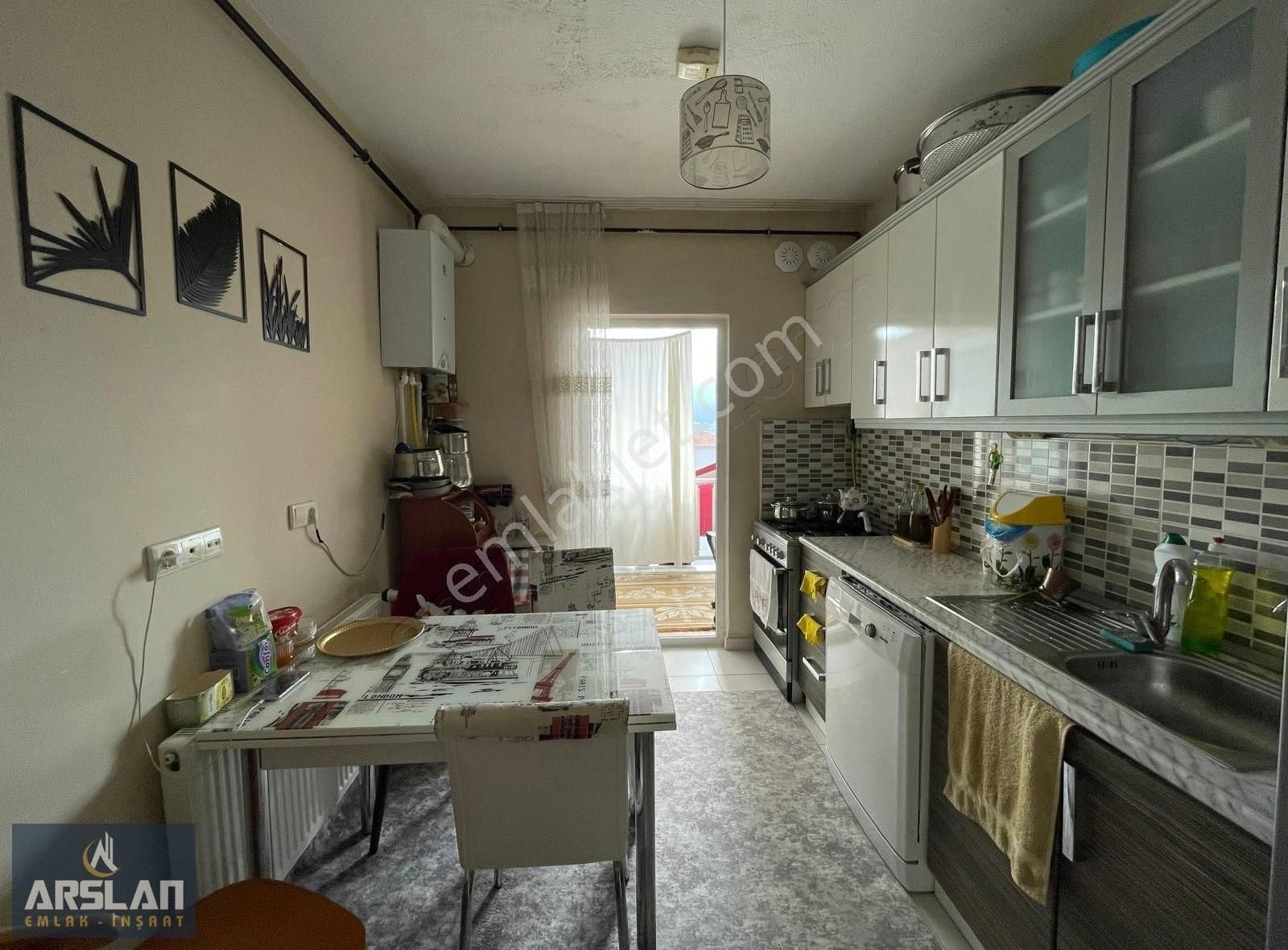 İnegöl Baykoca Mah.toki'de , 3+1,120m2, Çok Uygun Satılık Daire - Görsel 2