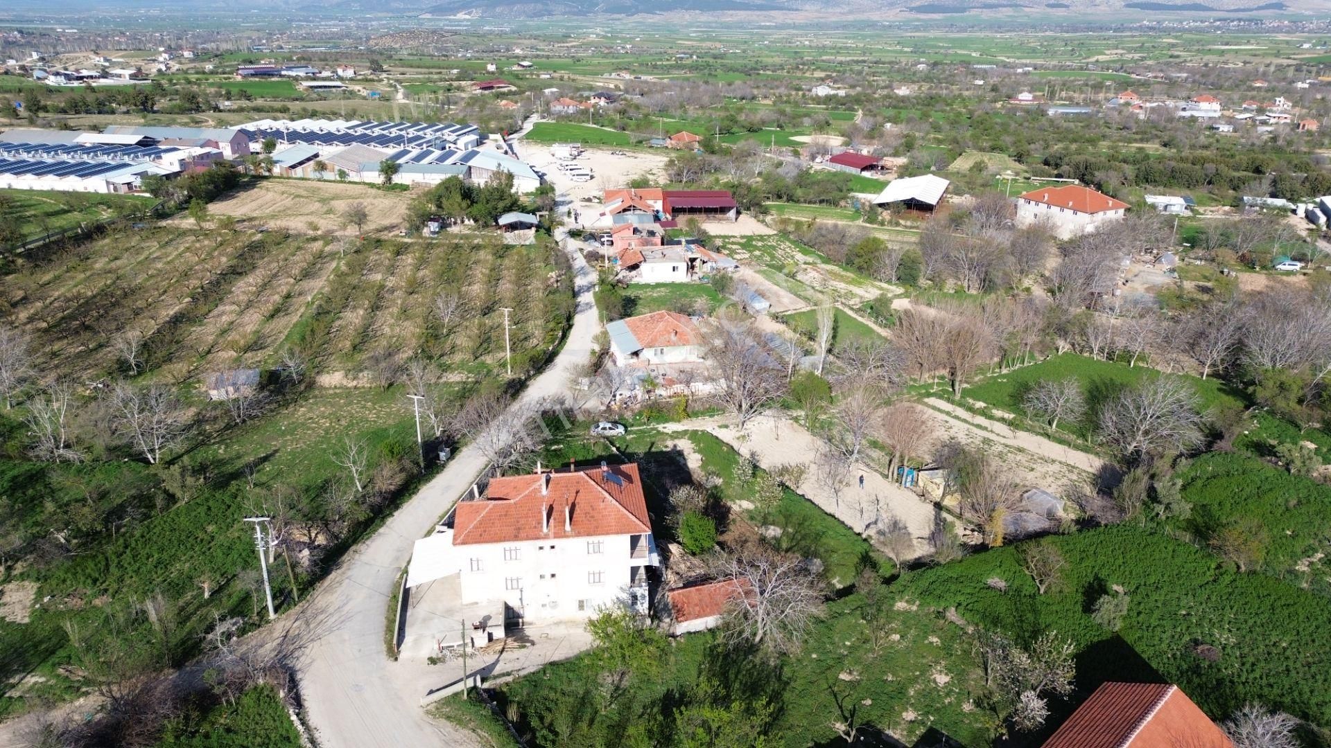 Korkuteli Yeltende Satılık 997 M2 Köyiçinde İmar Sahası İçinde Bahçee - Görsel 16