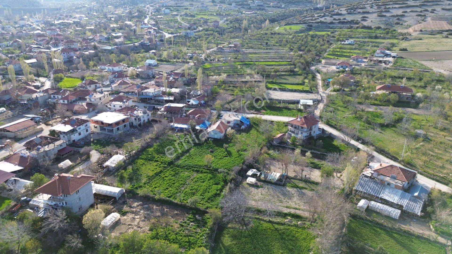 Korkuteli Yeltende Satılık 997 M2 Köyiçinde İmar Sahası İçinde Bahçee - Görsel 11