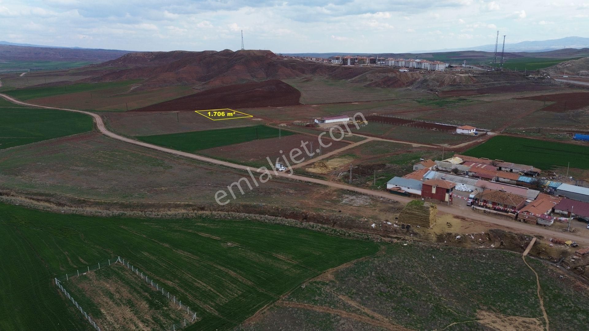 Kırıkkale / Delice / Çerikli-yerlikent Mahallesinde 1.706 M² Müstakil Tapulu Konut İmarlı Arsa