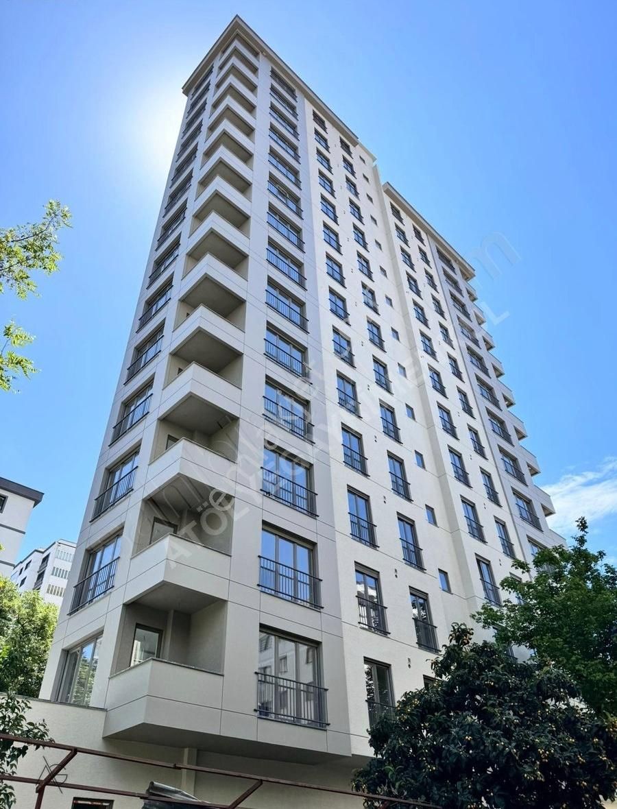 Atölyeden Erenköy Etemefendi'de Sıfır 135m2 Balkonlu Satılık Boş