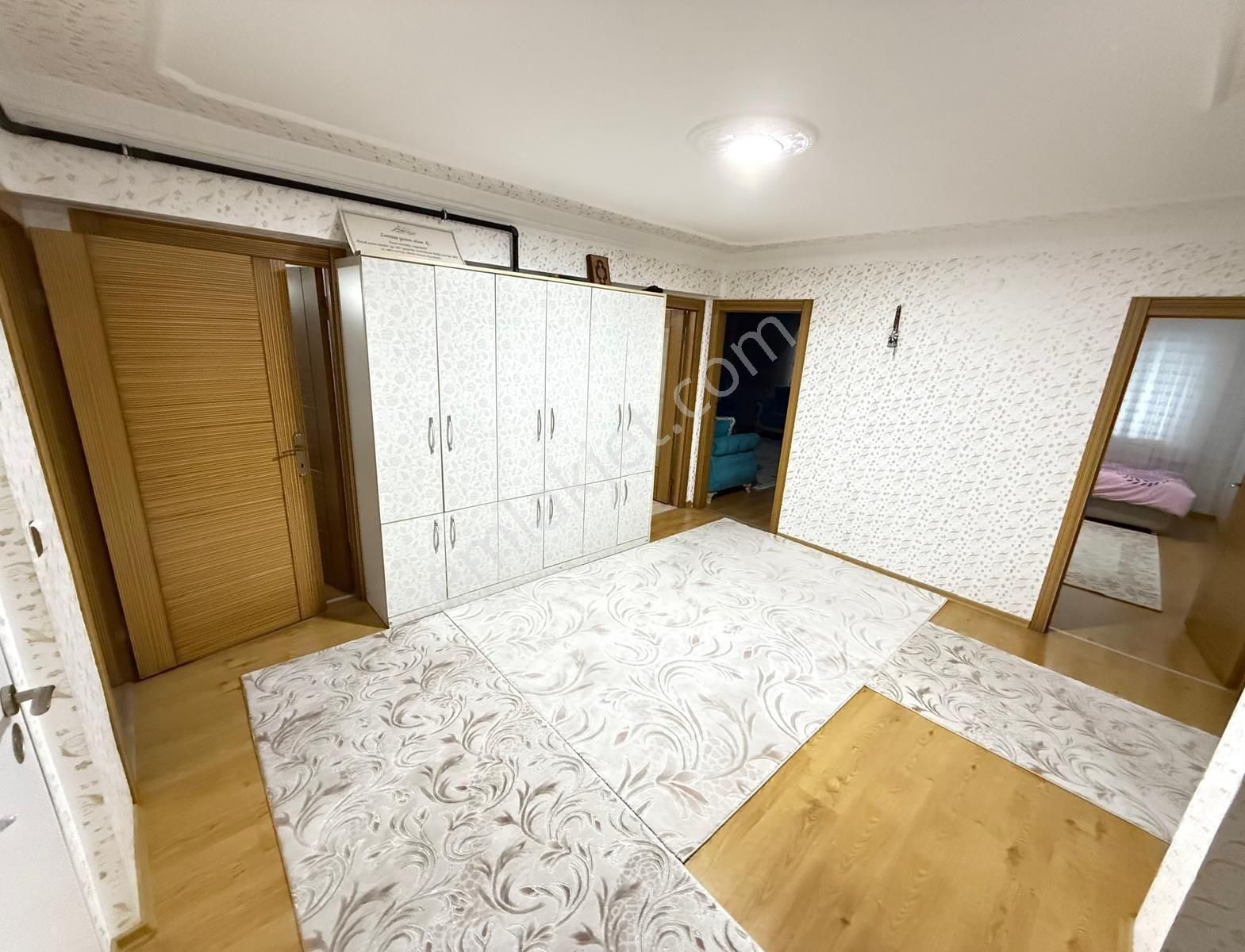 Derman'dan Karapürçek Mah. 140 M2 Kiler+ebeveyn