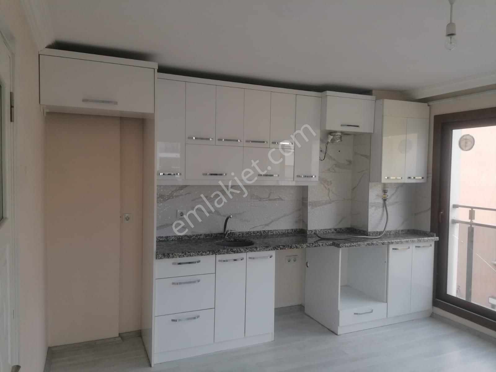 Yaşar Emlaktan Kiralık Daire
