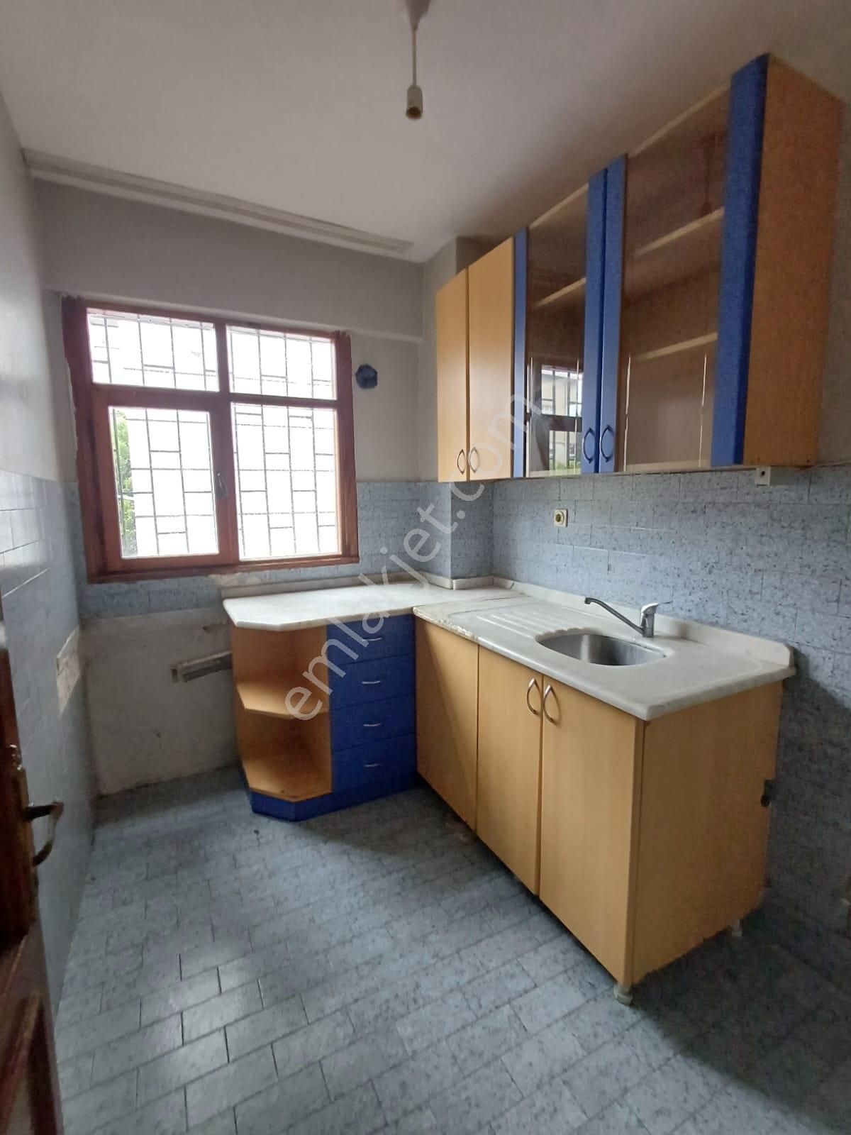 Mertcan Dan Adnan Kahveci Metroya Yürüme 3+1 Fırsat Kiralık