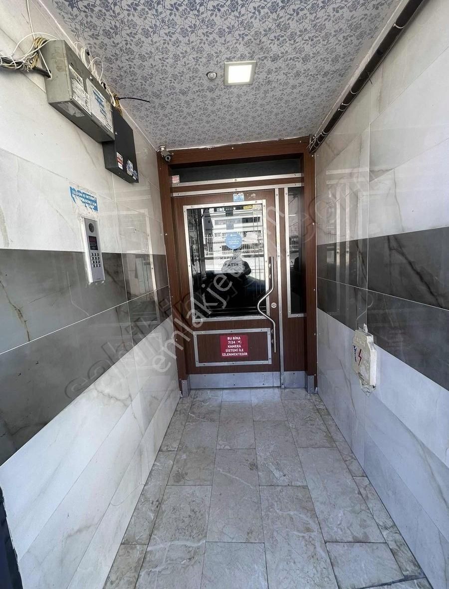 Uygun Emlaktan Boş Satılık 2+1 120m2 Otoparklı Asansörlü Daire