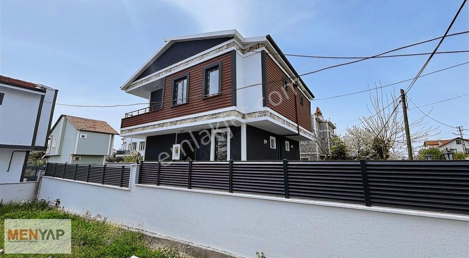 Yeniçiftlik'te Uygun Fiyata 2+1 Geniş Bahçeli Satılık Villa