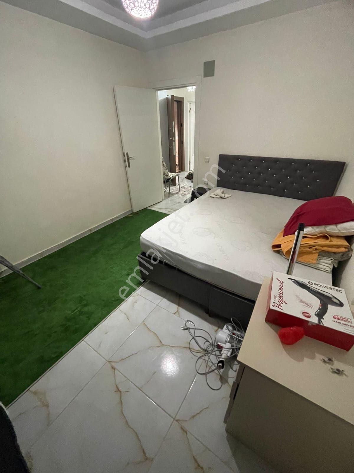 Mersin Toroslar Sağlık Mah. 1+1 Eşyalı Yüksek Giriş Kat