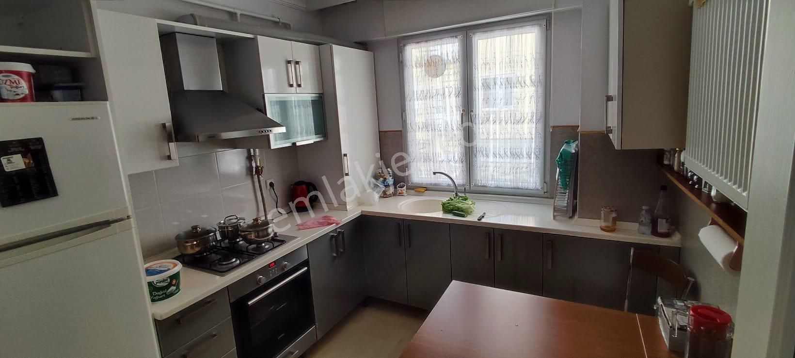 Kocaeli/gebze/köşklüçeşme Mahallesi Caddeye Çok Yakın Kiralık Dublex