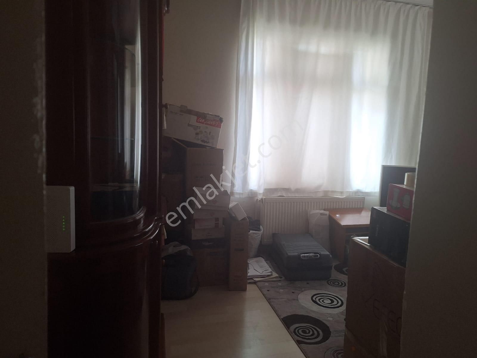 Dg Demir Sime Gayrimenkul Tarafından Satılık Daire Fatih İşiklarda 3+1