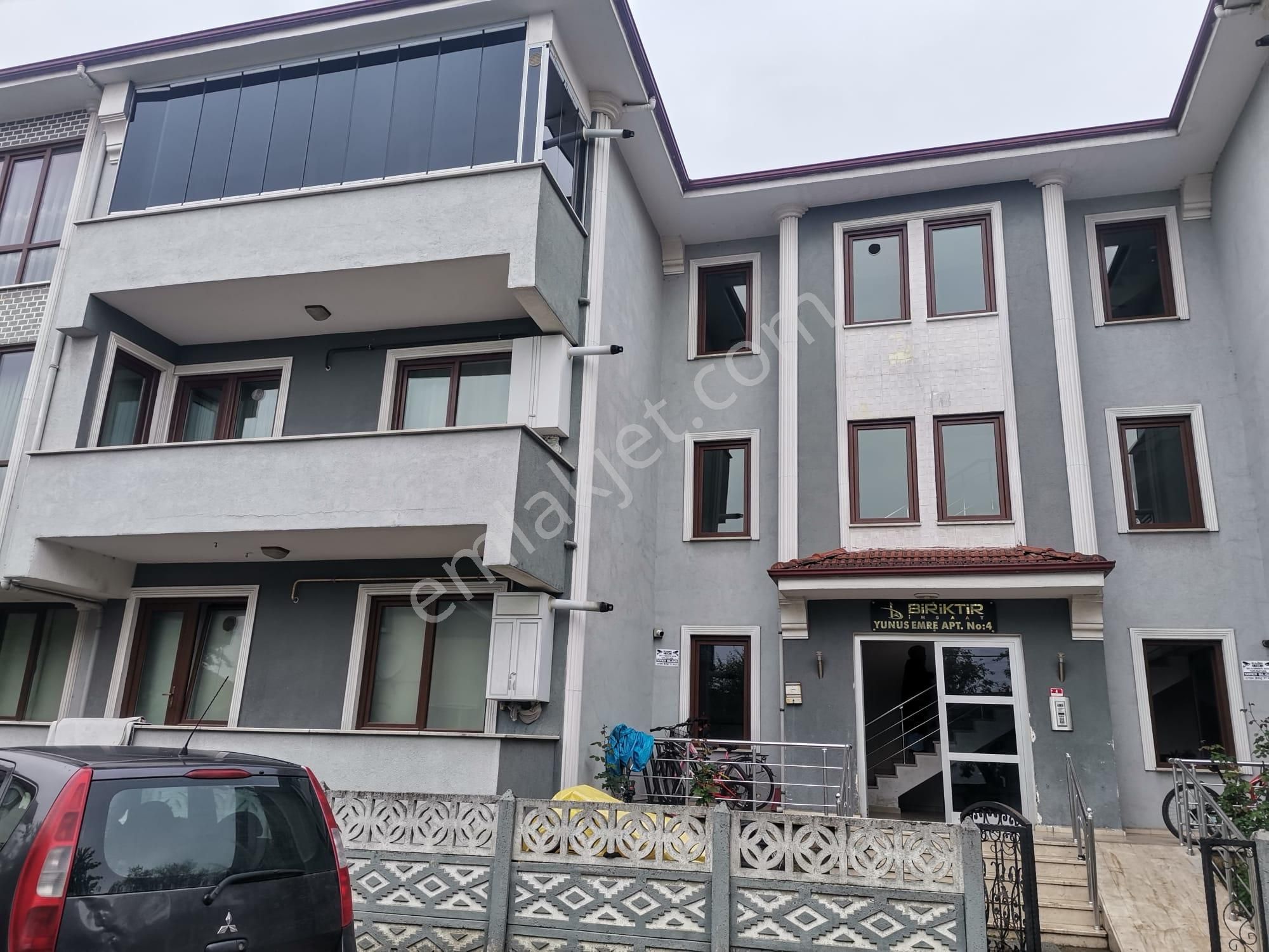 Çay Mah.yunus Emre İlk Oku.arkası Satılık 2+1 Daire