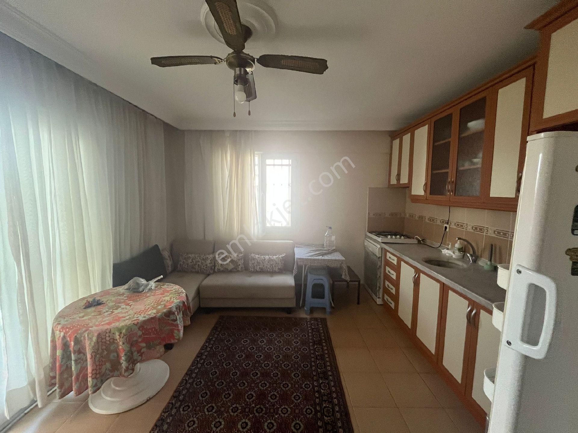 Sönmez Yapı'dan Satılık 2+1 Daire Çarşı Merkezinde Denize Yürüme Mesafesinde - Görsel 4