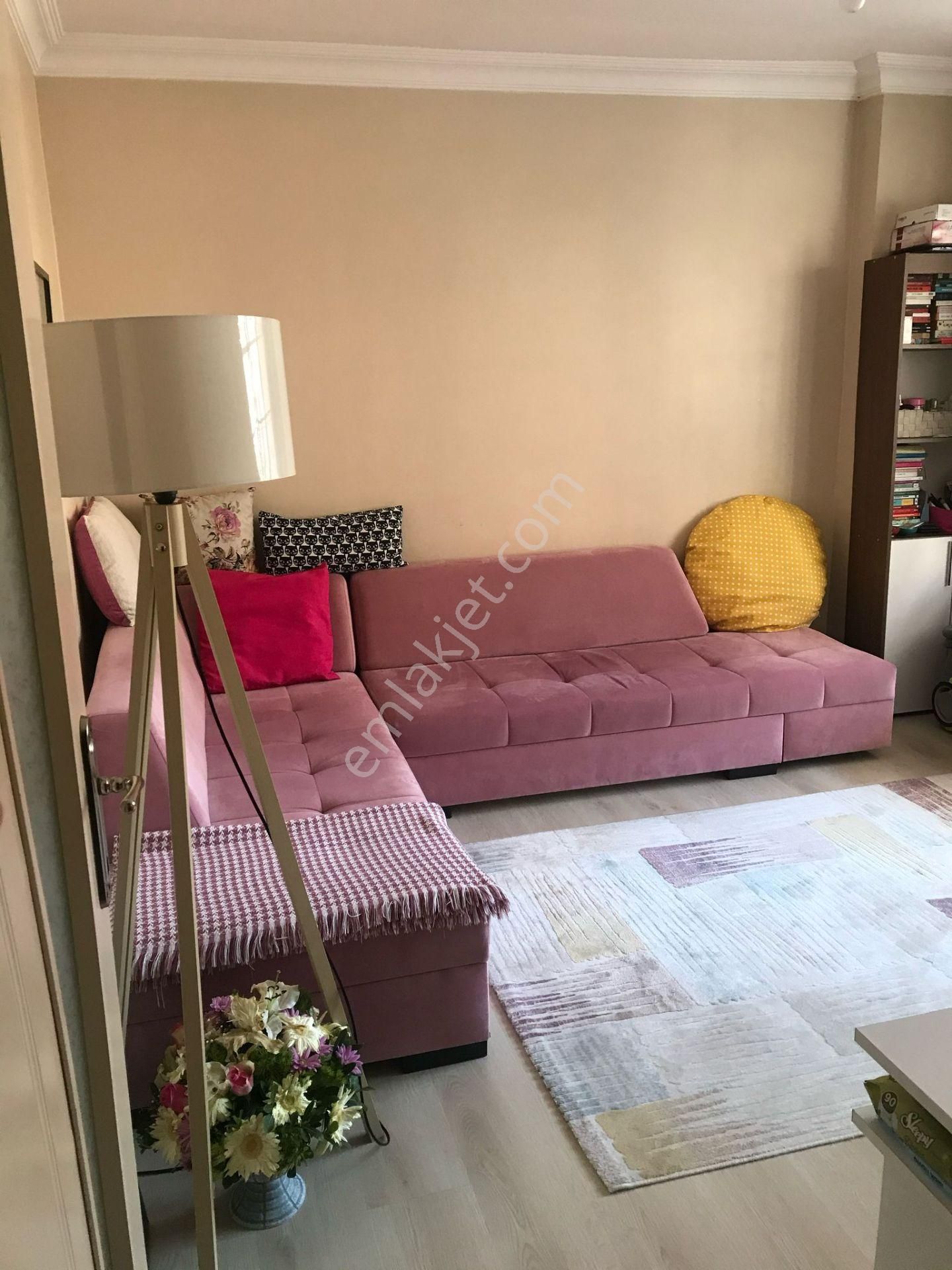 4.levent Metroya 7 Dk.1+1 Kat Mülkiyetli,eşyalı Satılık Daire