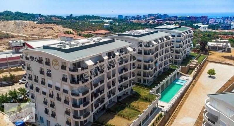 Alanya Oba'da Lüks Site İçerisinde Satılık 2+1 Dubleks Daire