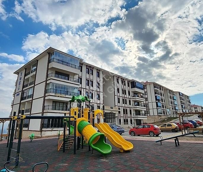 Güler^den Yenimahalle Tokide Panoramik Ankara Manzaralı 3+1 130m