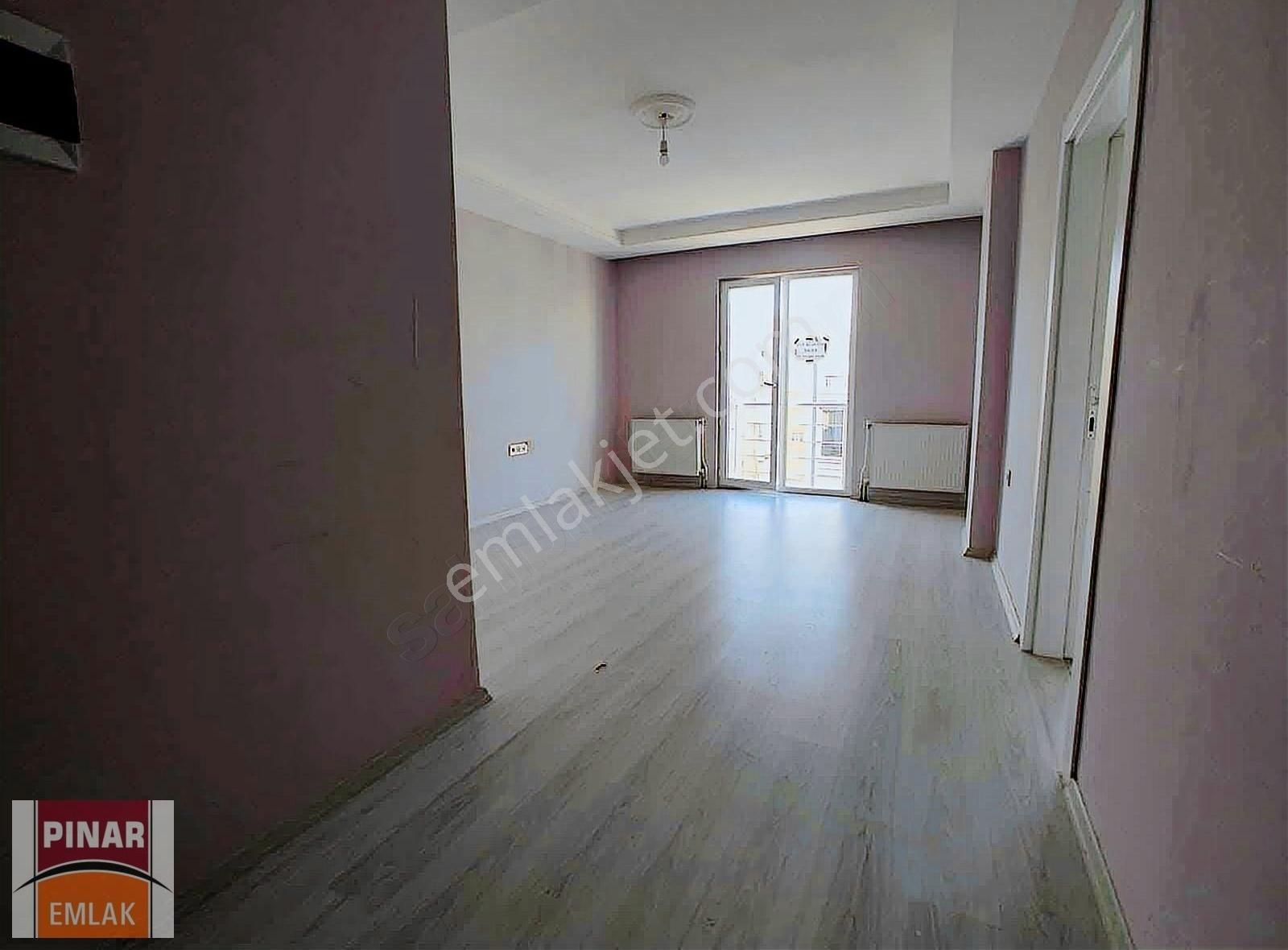 Pınar Emlak'tan Atatürk Lisesi Civarı Kiralık 1+1 Daire