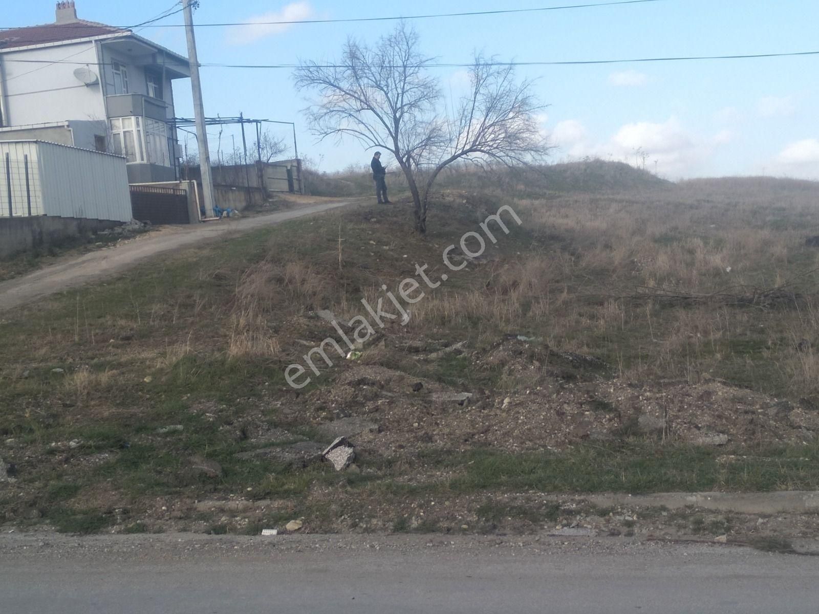 Uzunköprü/mesçit Şehir Merkezinde Arsa