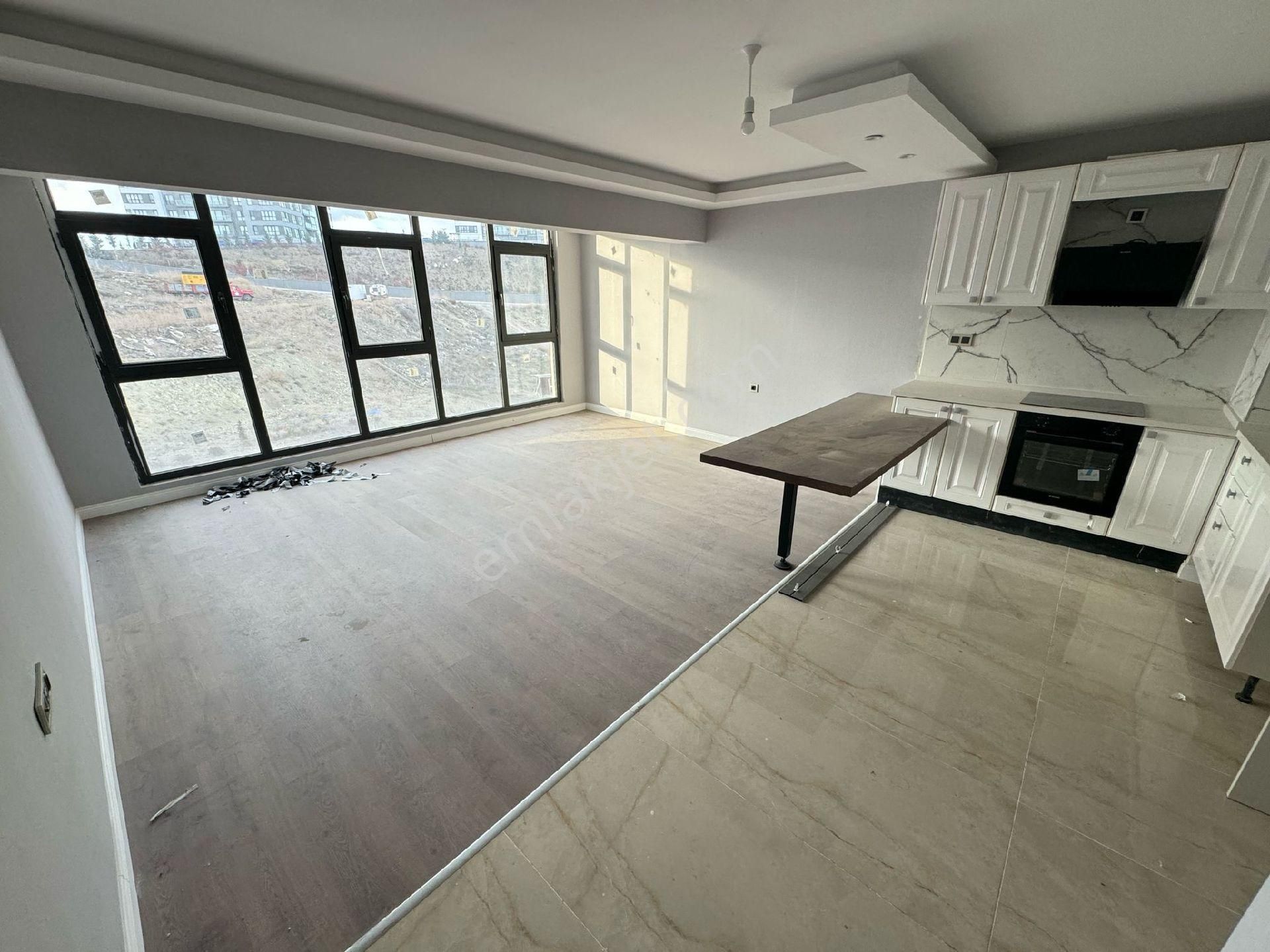 İkra Emlak'dan Çakırlar Naturaya Komşu Konar Loft 3+1 Lüx Sıfır Daire