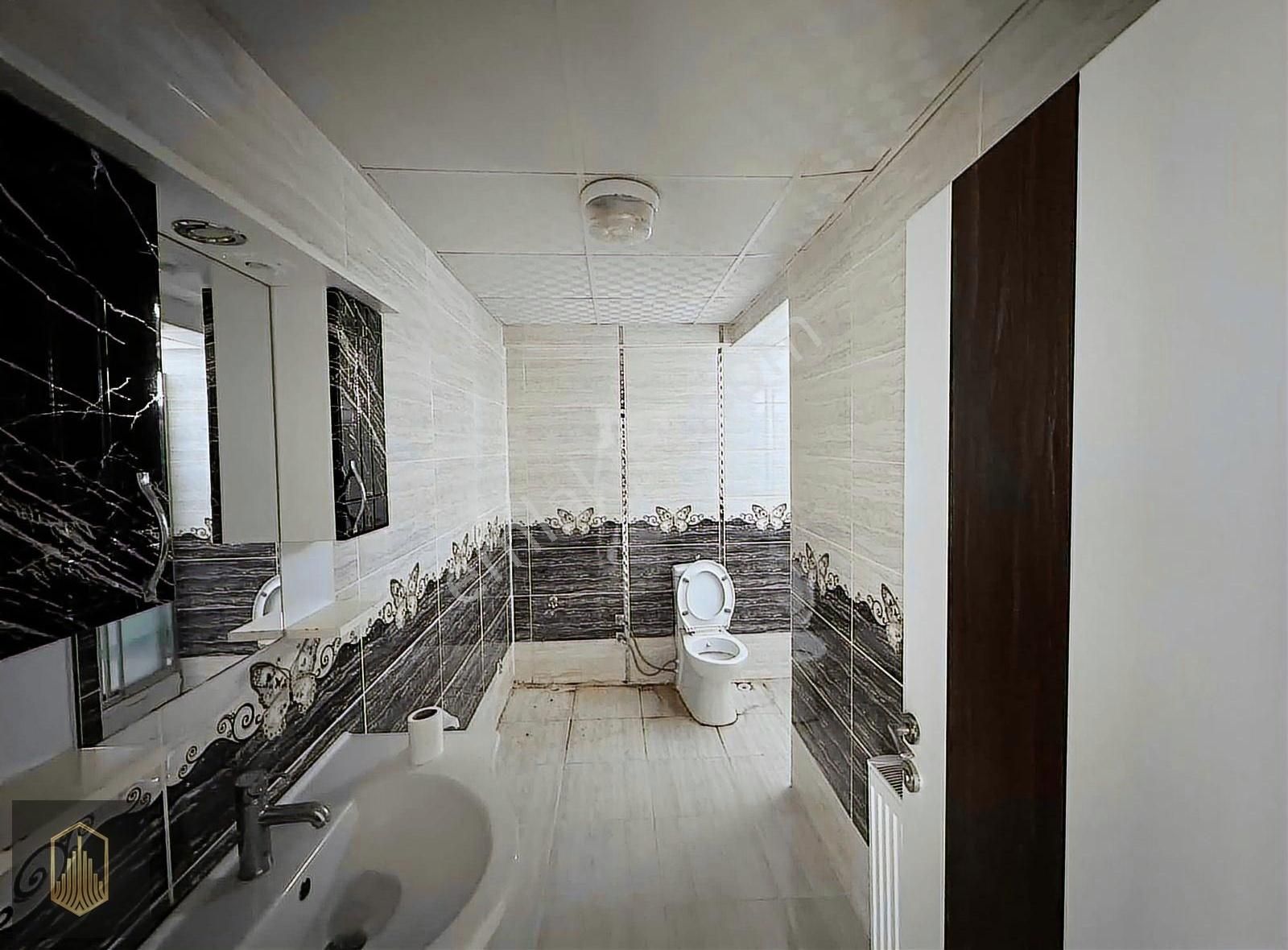 Toprak Gayrimenkul'den Acill! İstasyon Mah. 3+1 140m2 Daire - Görsel 8