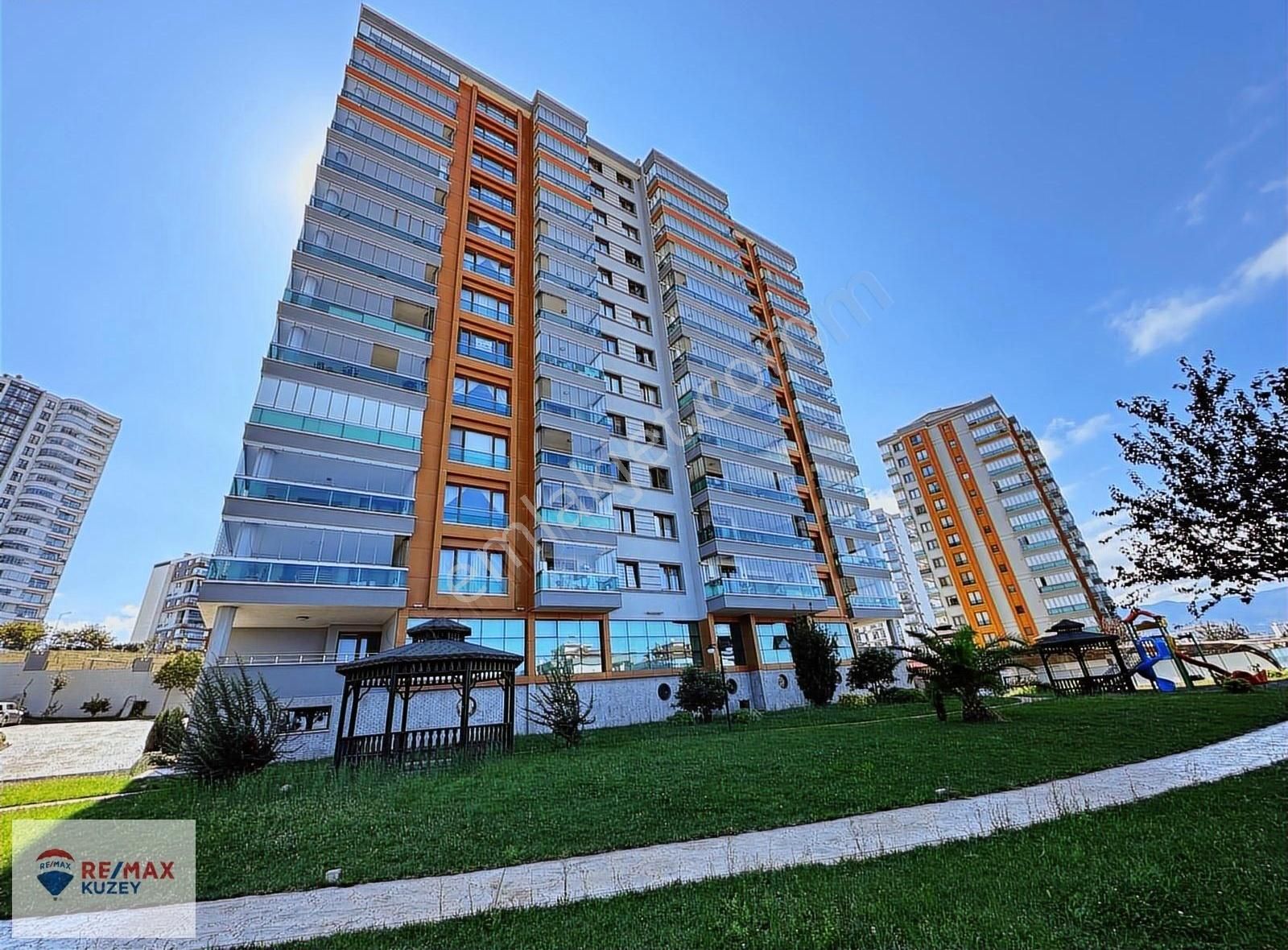 Neva Konutları Deniz Manzaralı Ultra Lüx 4+1/remax Emre Arslan