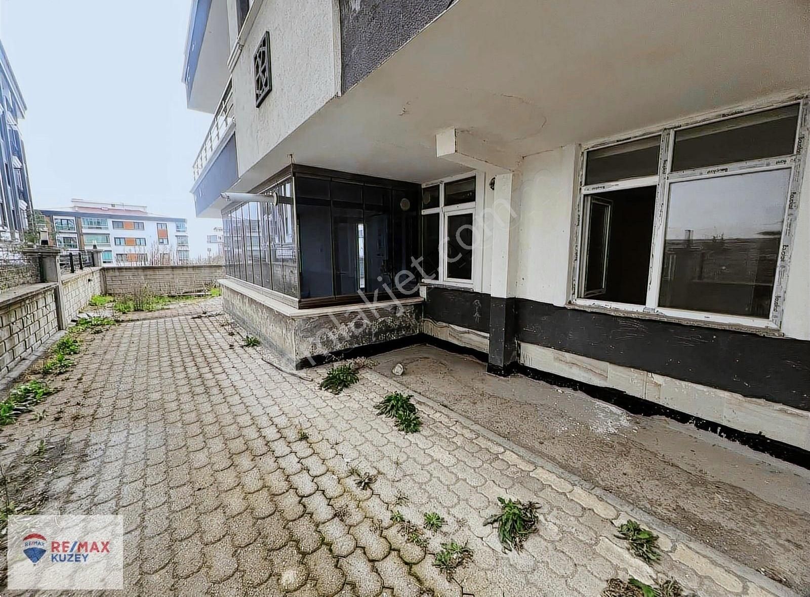 Doğa Koleji Yanında 1+1 Fiyatına Satılık 2 + 1 Bahçe Katı Daire