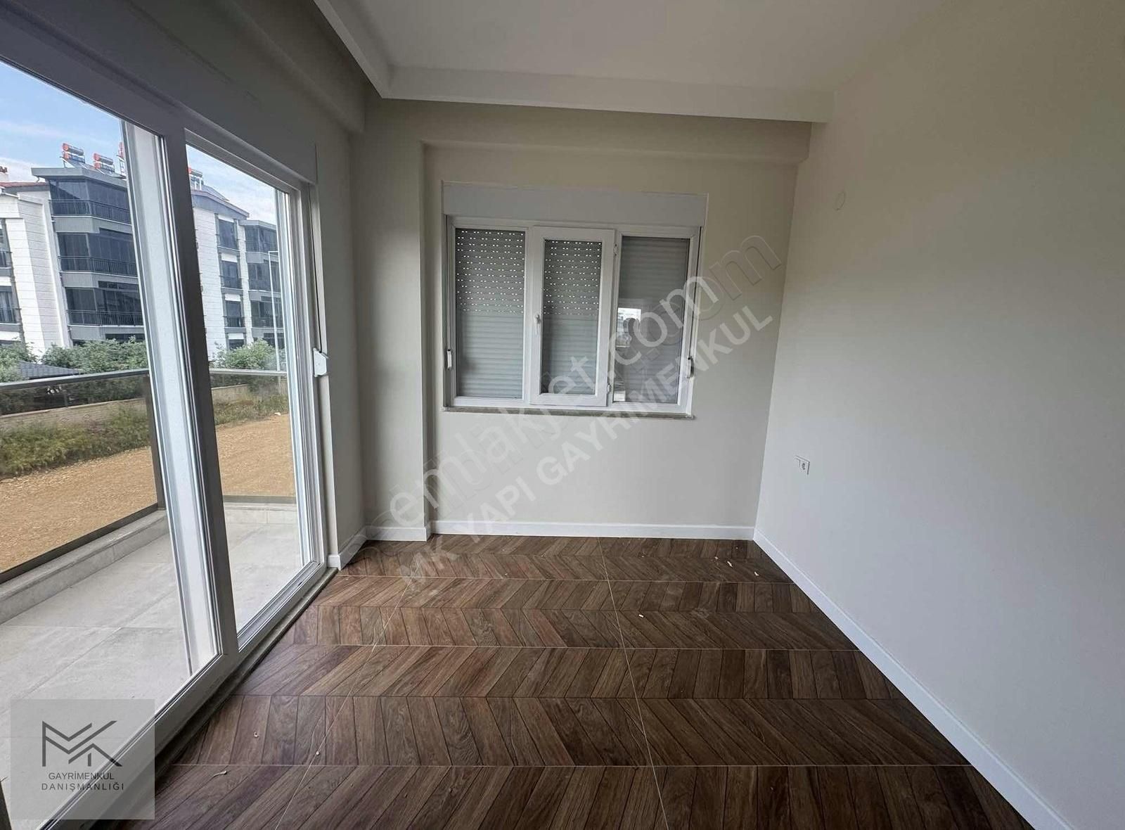 Ilıca Merkezde Satılık Sıfır Ultralüks 2+1 Daire - Görsel 13