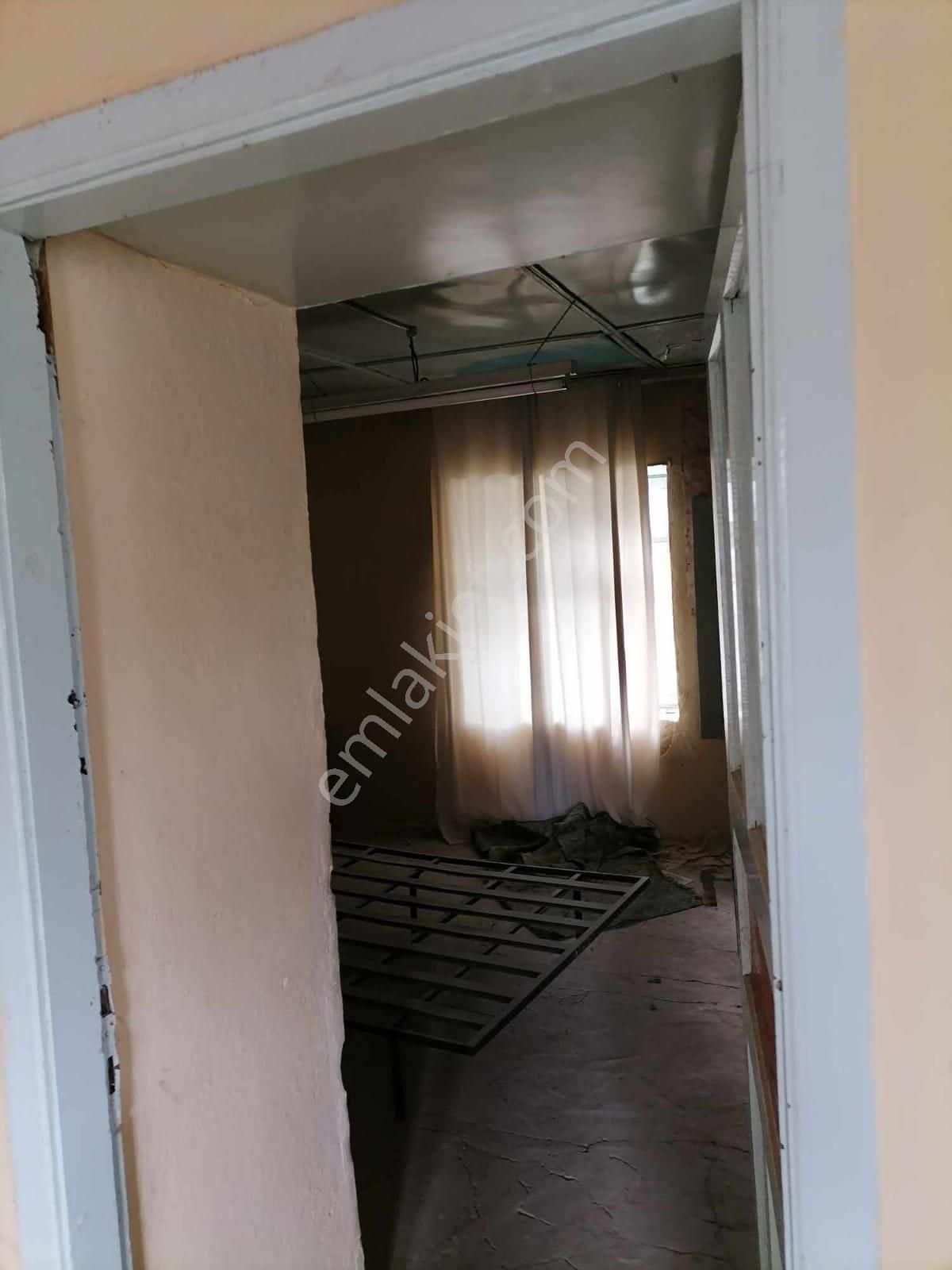 Korkuteli Yeltende Satılık Köyiçinde 475 M2 Arsası Ve Toplam 160 M2 Ev 2 Katlı - Görsel 10