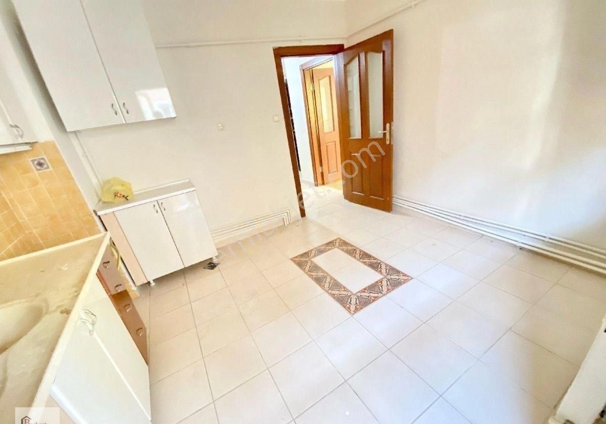 Bağımsız Katta 3+1 130m2 Başkent Emlaktan Satılık Daire