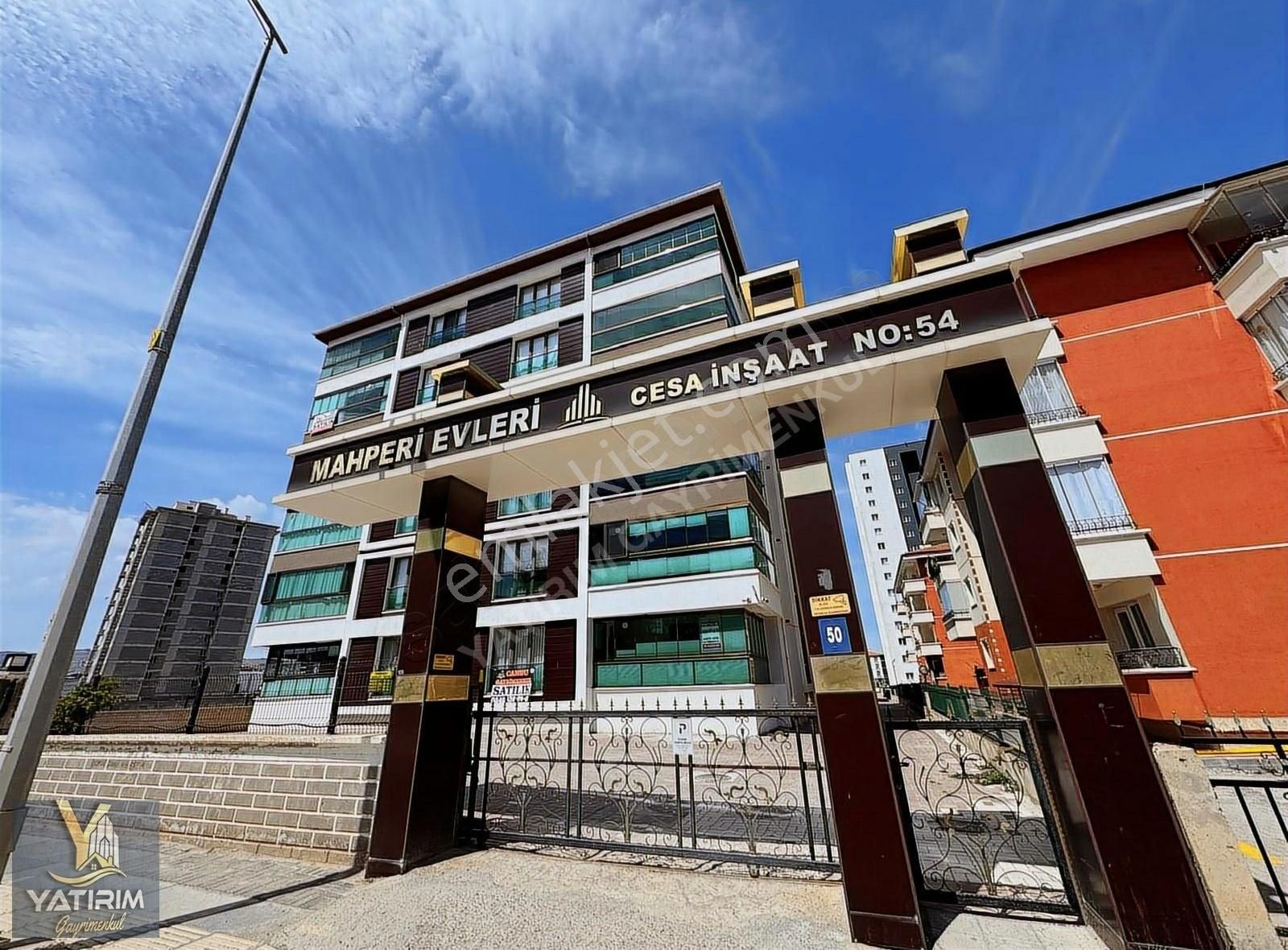 Yatırım Dan Mustafa Kemalde Site İçinde Lüxs Yapılı 4+1 Daire