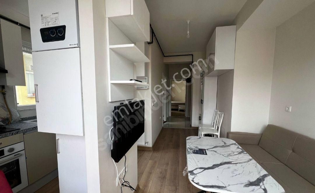 Küçükyalı'da, Eşyalı , Sıfır Yeni Binada, Satılık 2+1 - Görsel 19